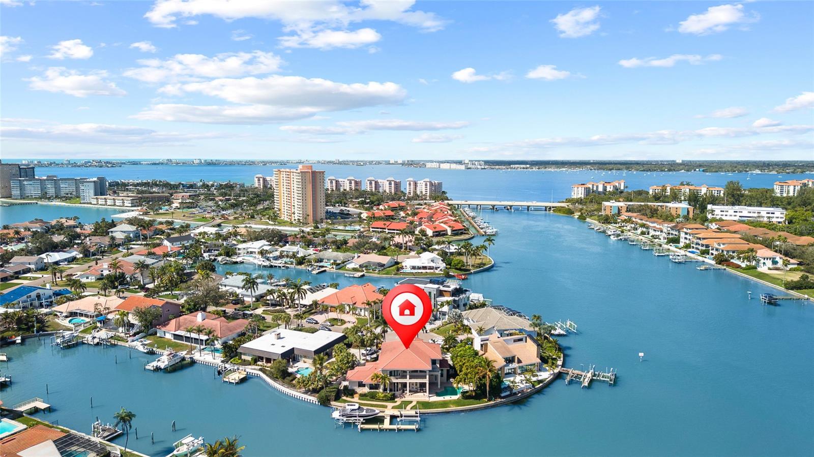 Listing photo id 1 for 4914 59th Avenue S