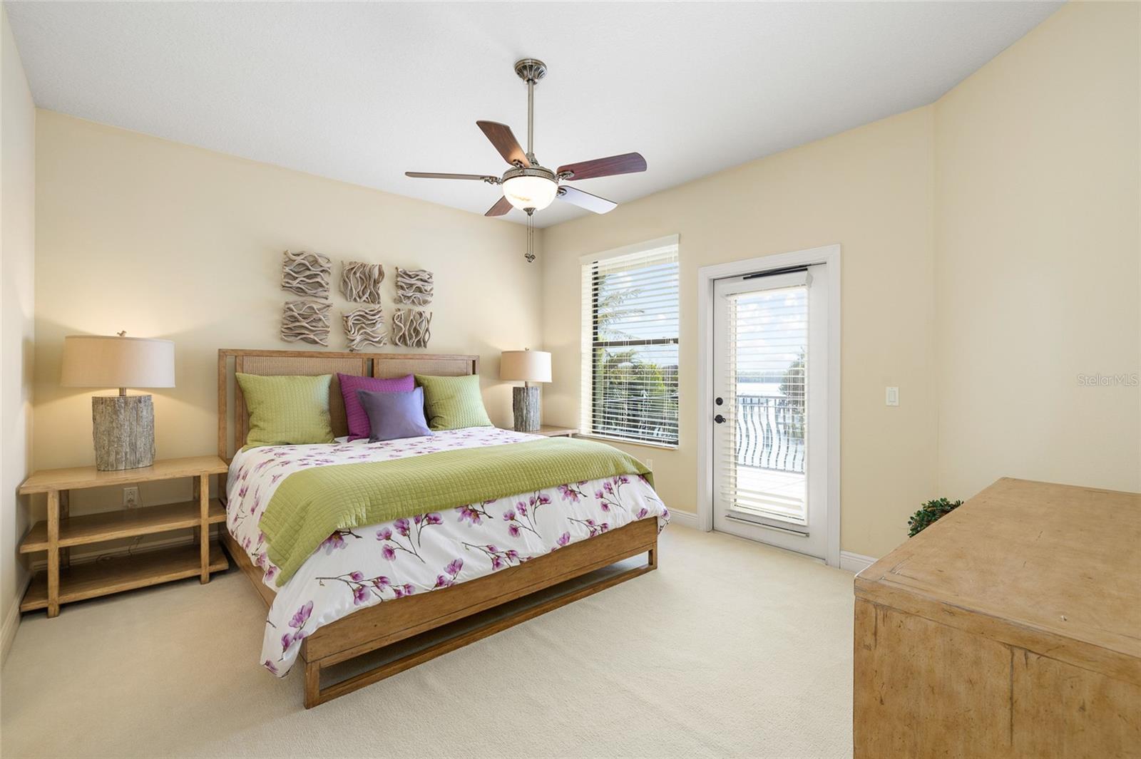 Listing photo id 42 for 4914 59th Avenue S