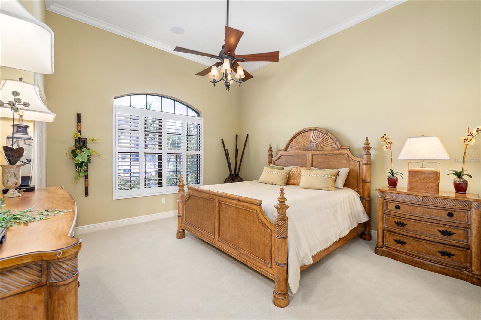 Listing photo id 43 for 4914 59th Avenue S