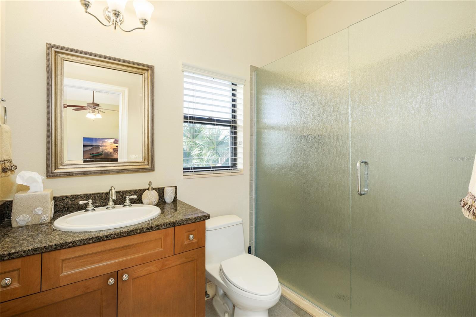 Listing photo id 45 for 4914 59th Avenue S