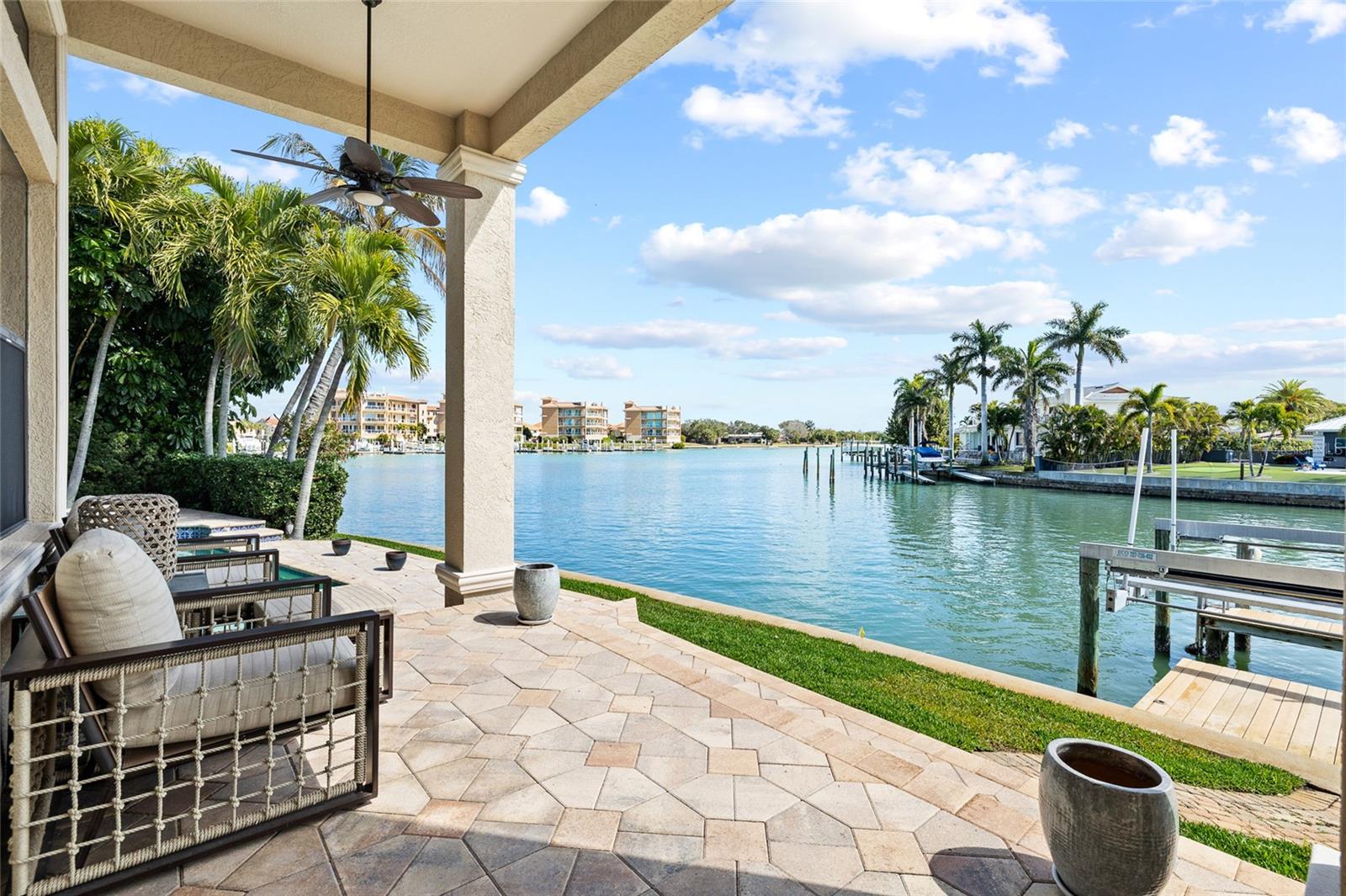 Listing photo id 61 for 4914 59th Avenue S