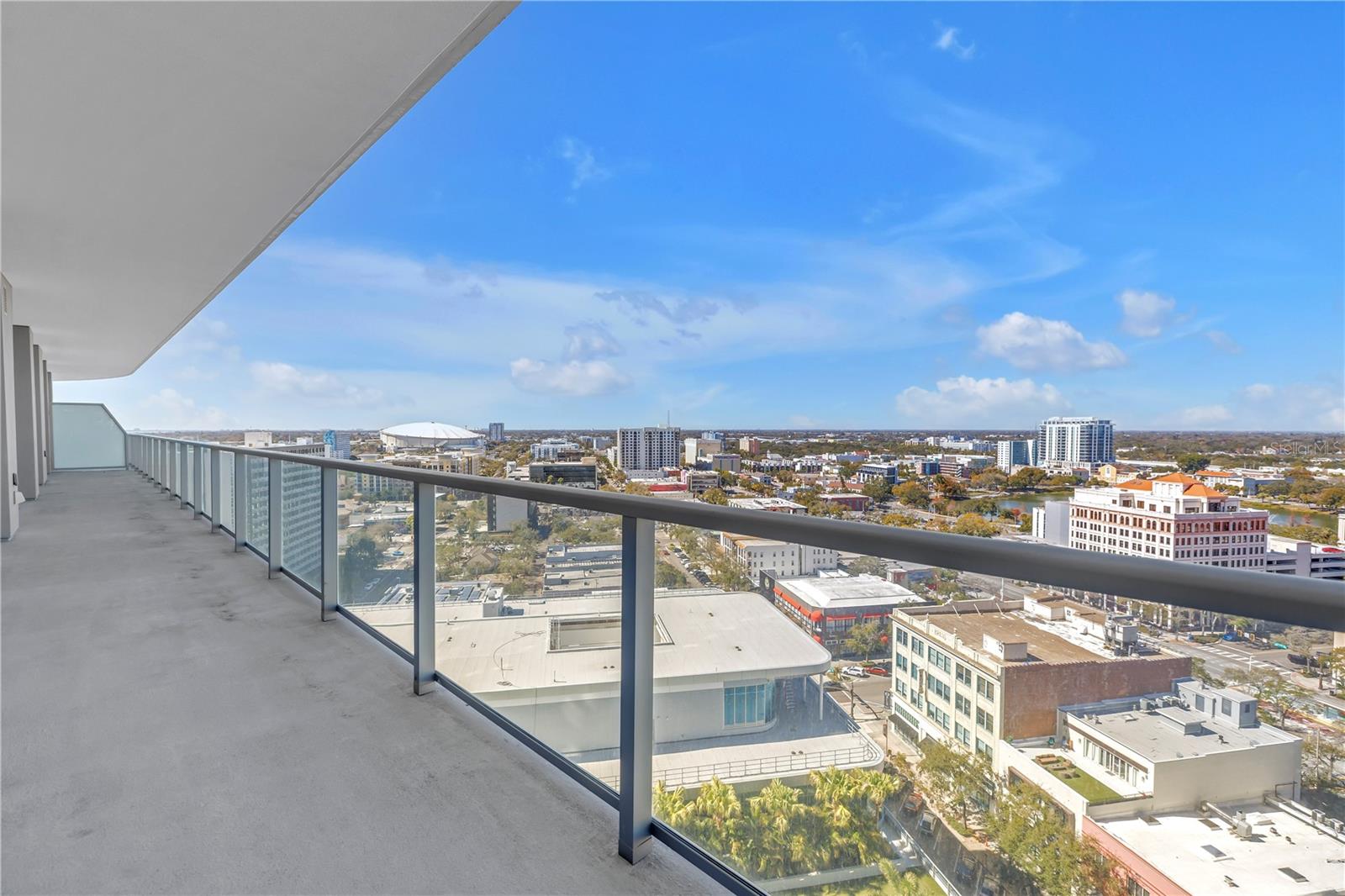 Image 25 of 49 For 400 Central Avenue 1702