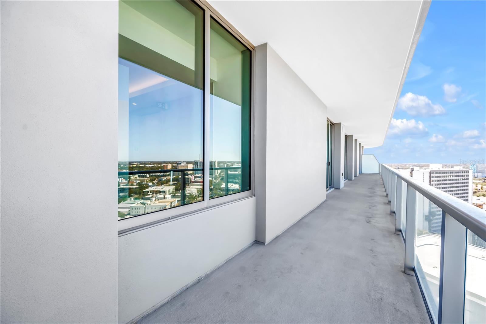 Image 26 of 49 For 400 Central Avenue 1702