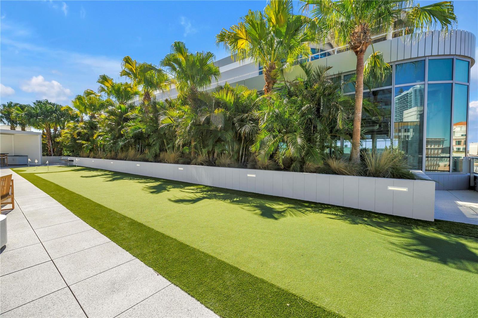 Image 32 of 49 For 400 Central Avenue 1702