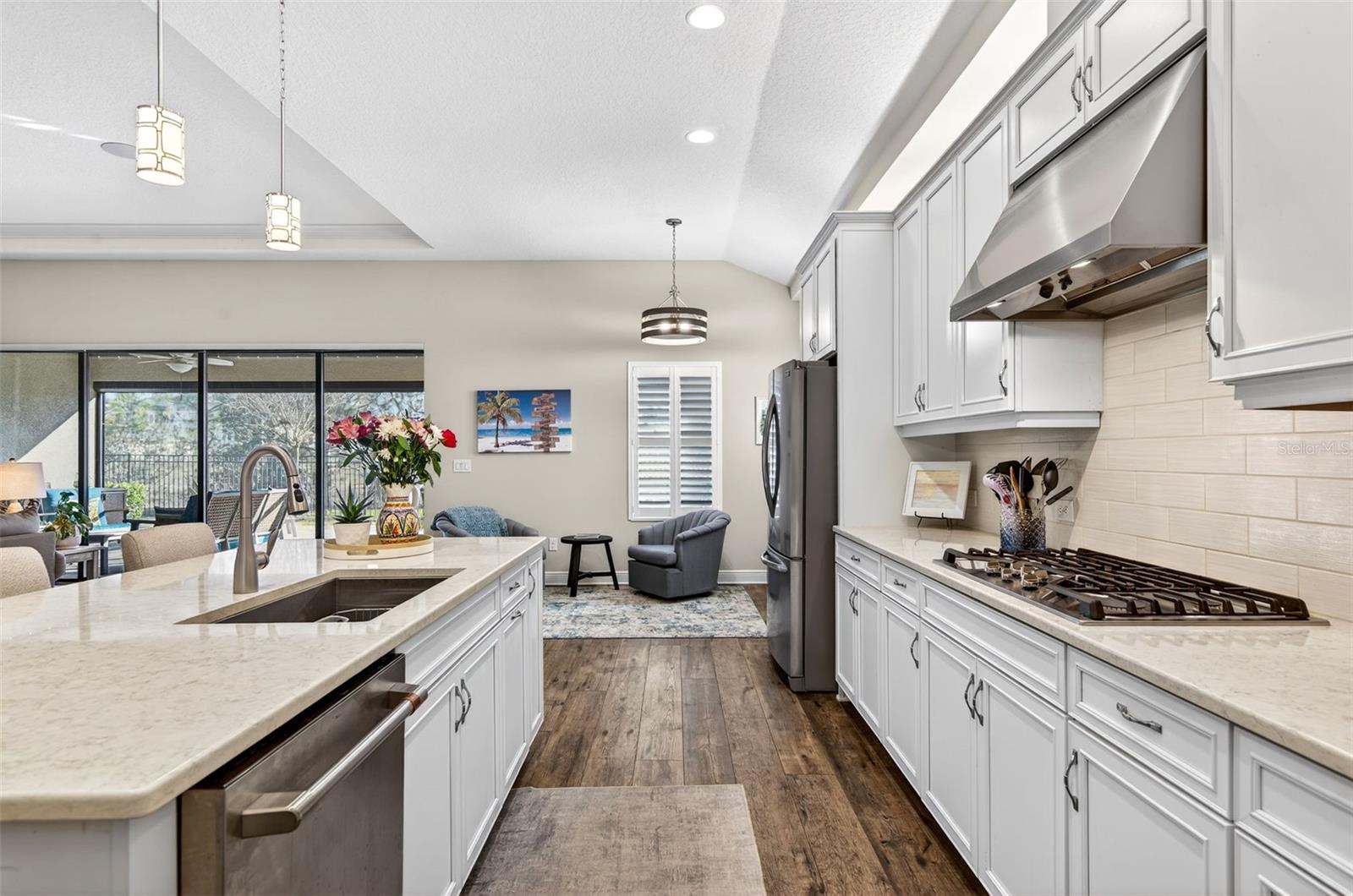 Image 14 of 62 For 6406 Maiden Sea Drive