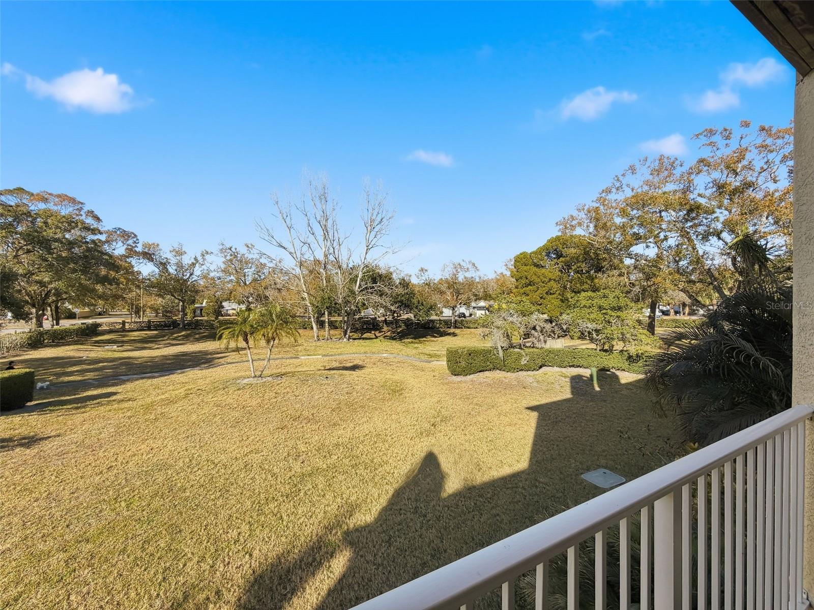 Image 17 of 77 For 106 Brent Circle