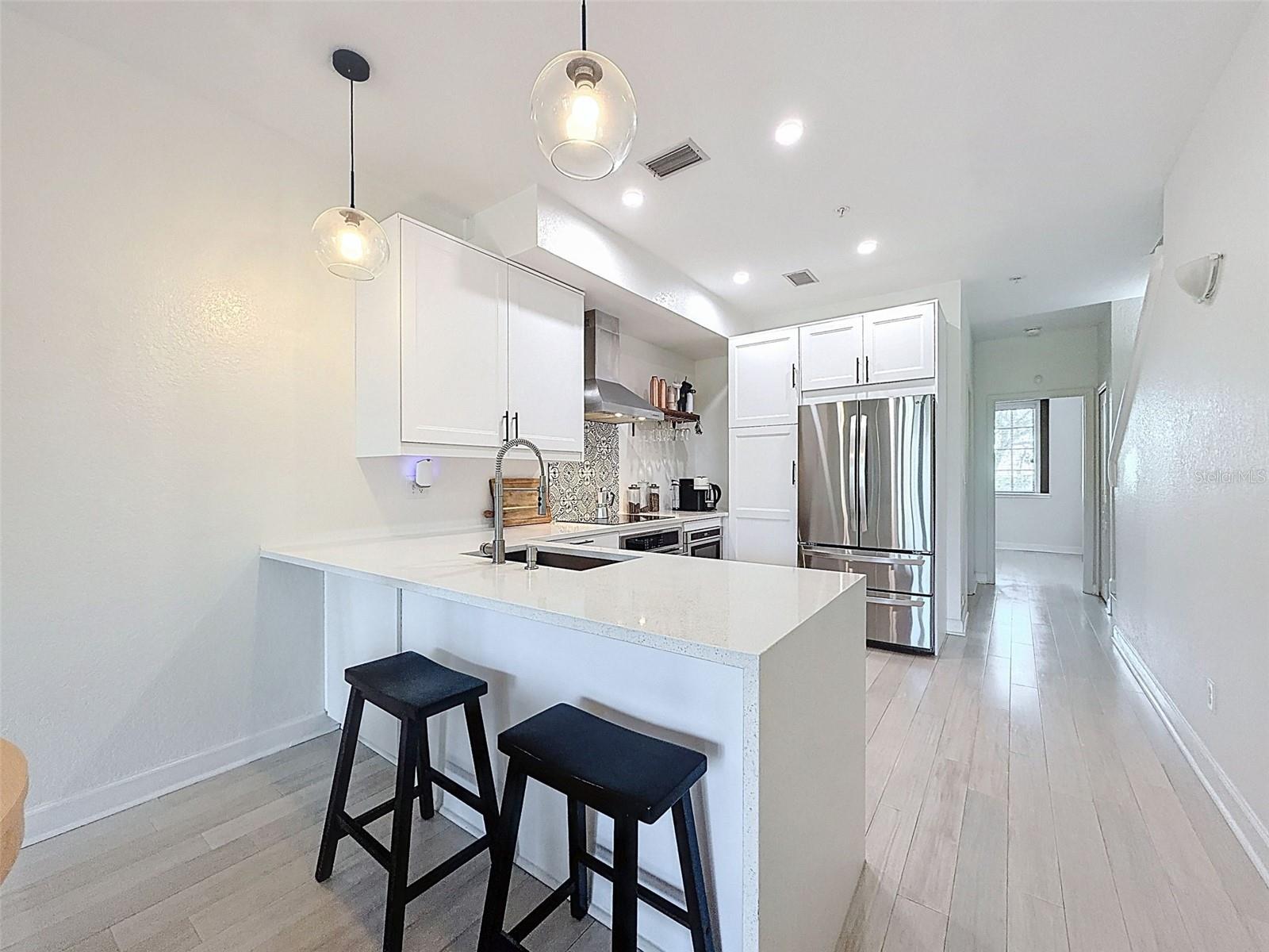 Image 20 of 77 For 106 Brent Circle