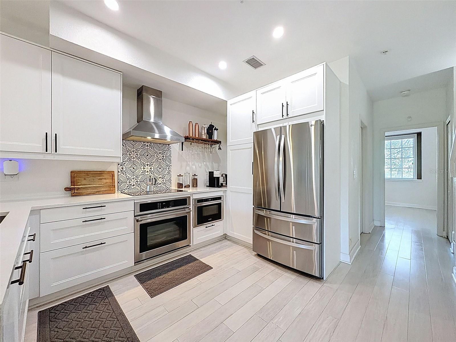 Image 21 of 77 For 106 Brent Circle