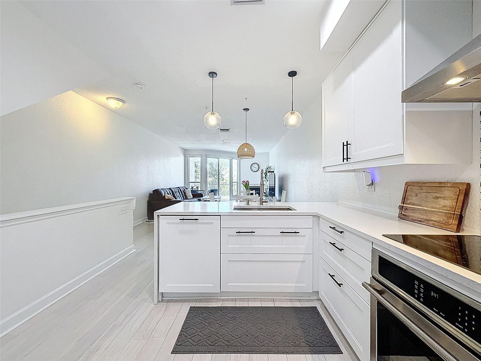 Image 26 of 77 For 106 Brent Circle