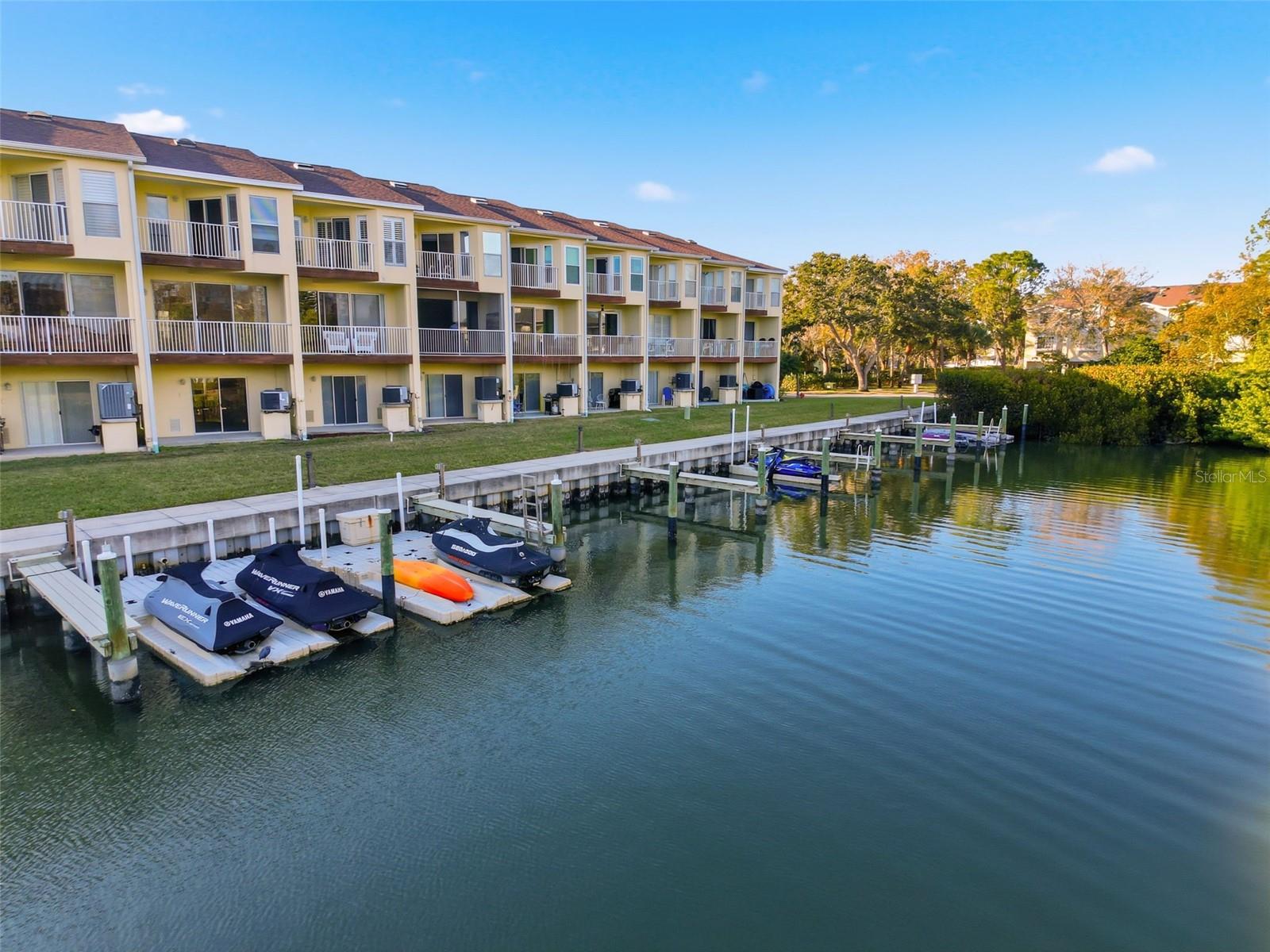 Image 64 of 77 For 106 Brent Circle