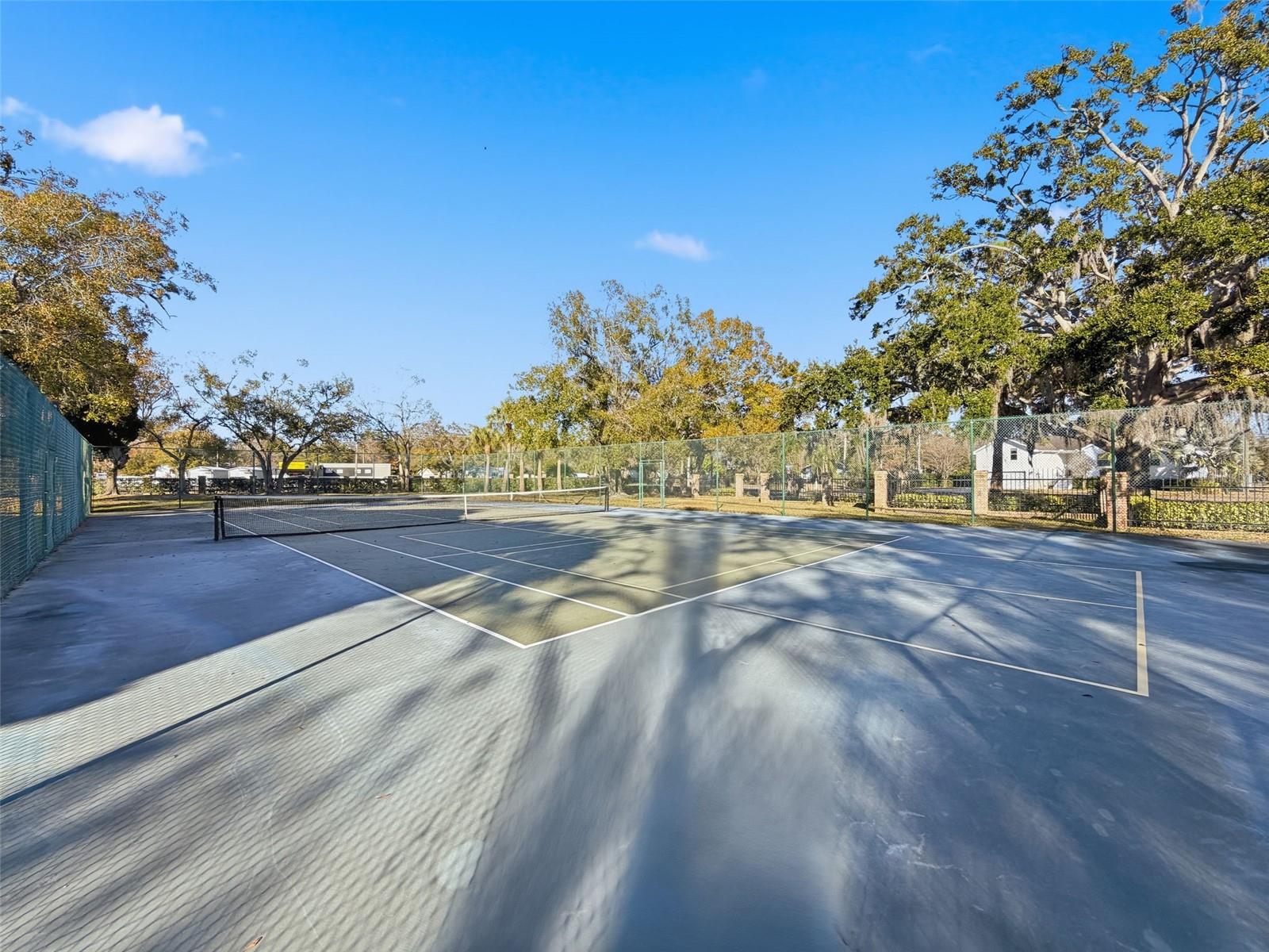 Image 75 of 77 For 106 Brent Circle