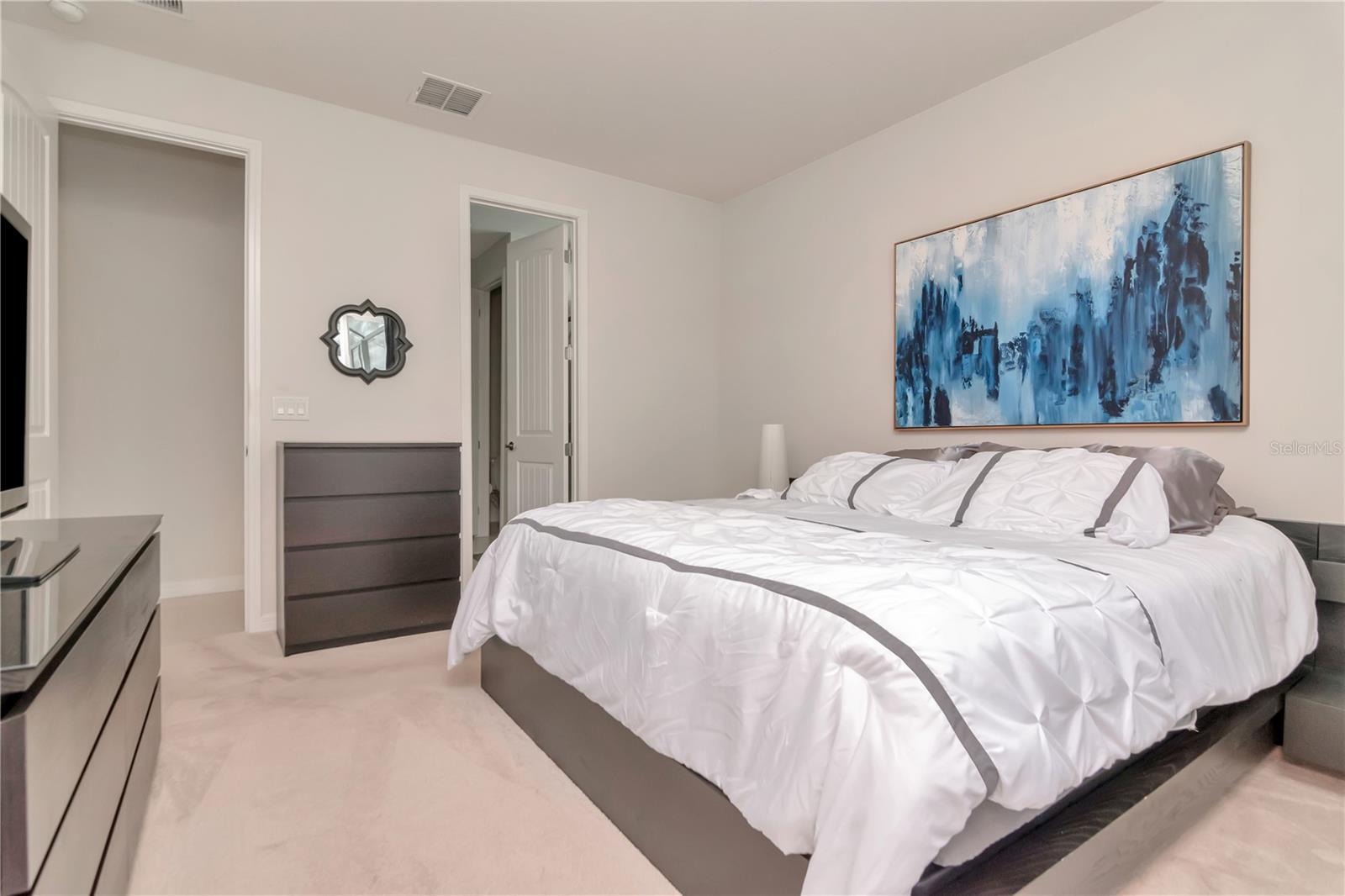 Image 24 of 45 For 6462 Bradford Woods Drive