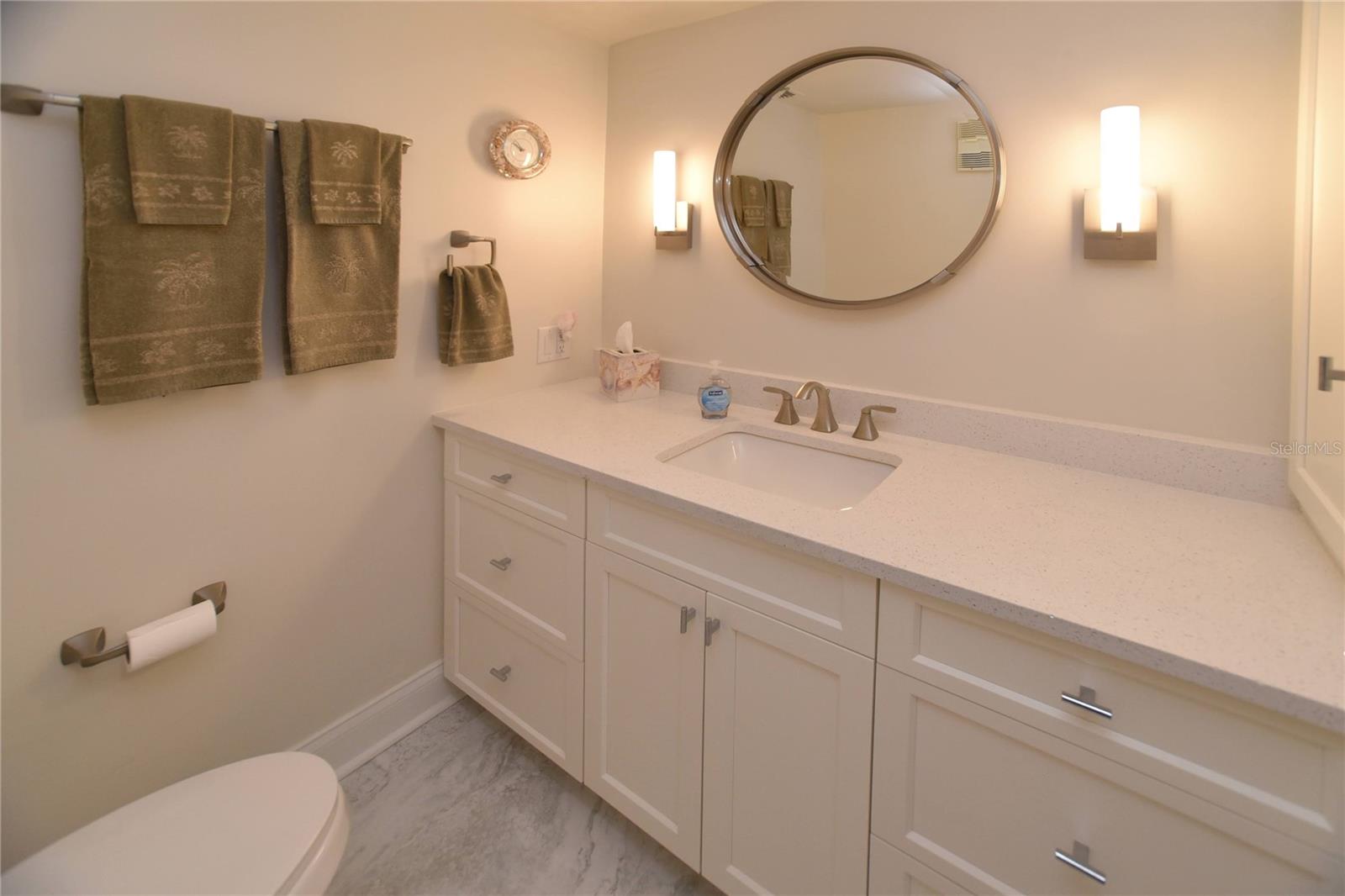 Image 13 of 62 For 3820 Gulf Boulevard 306