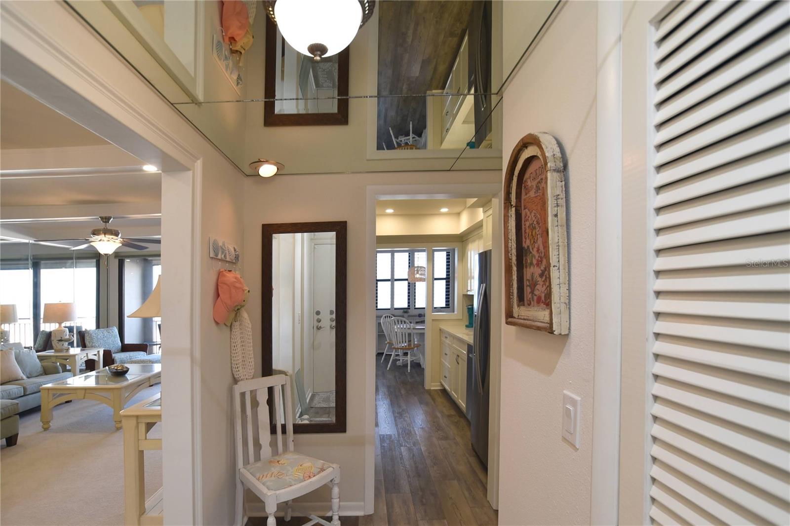 Image 21 of 62 For 3820 Gulf Boulevard 306