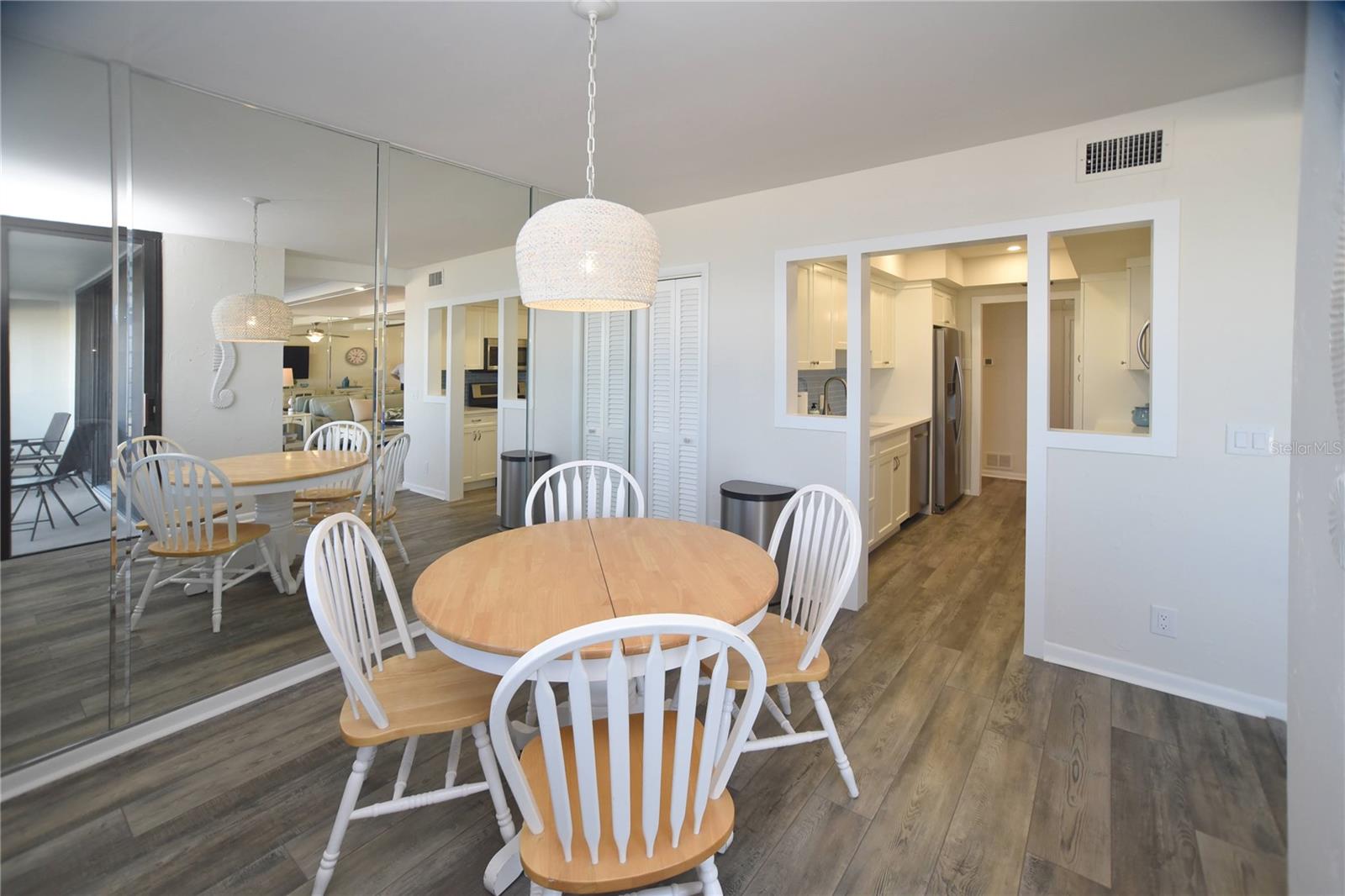 Image 28 of 62 For 3820 Gulf Boulevard 306