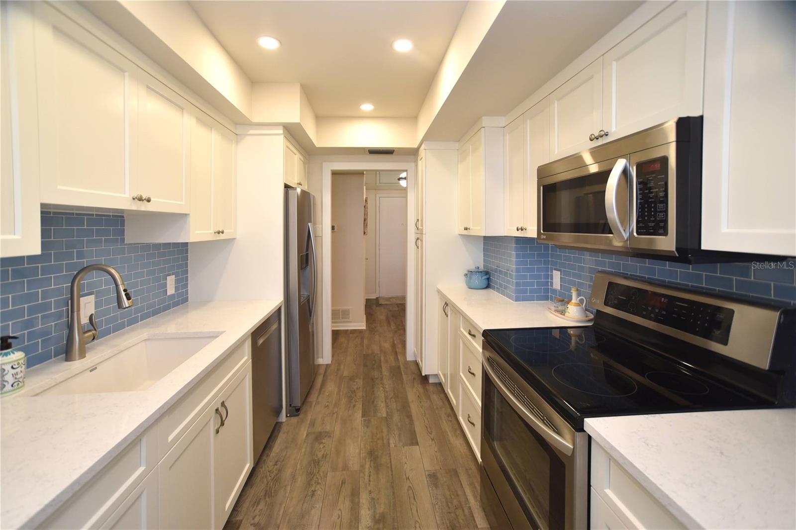 Image 31 of 62 For 3820 Gulf Boulevard 306