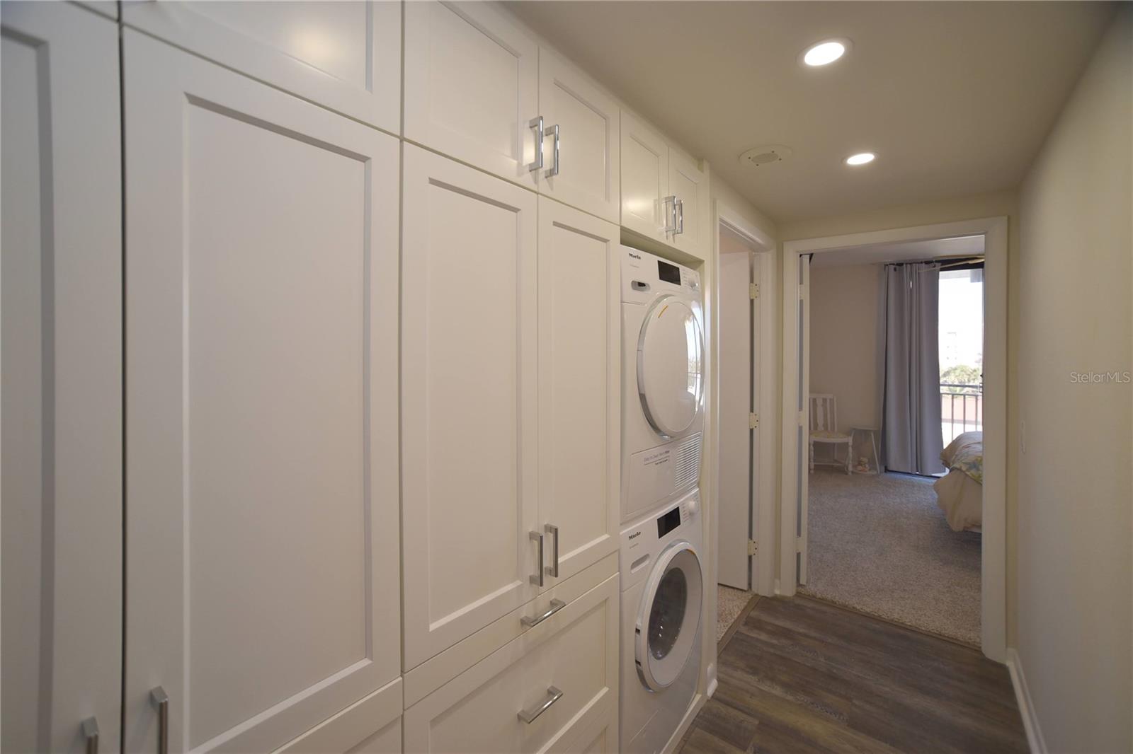 Image 32 of 62 For 3820 Gulf Boulevard 306