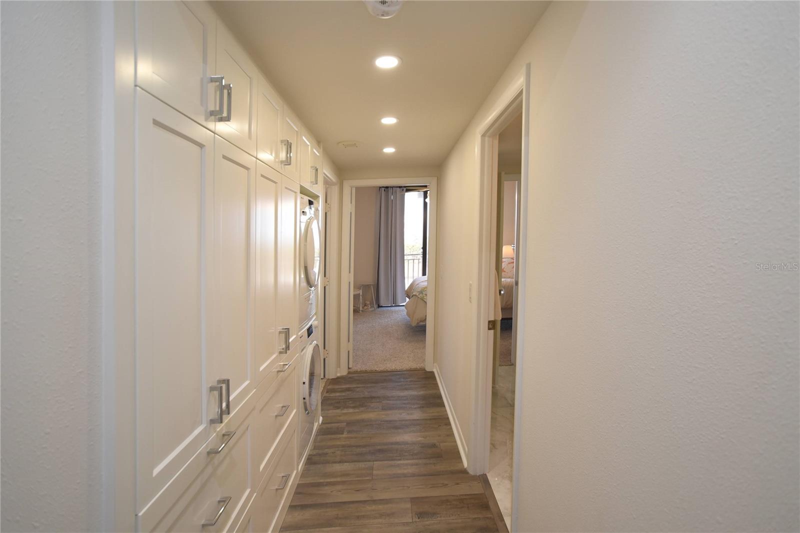 Image 33 of 62 For 3820 Gulf Boulevard 306