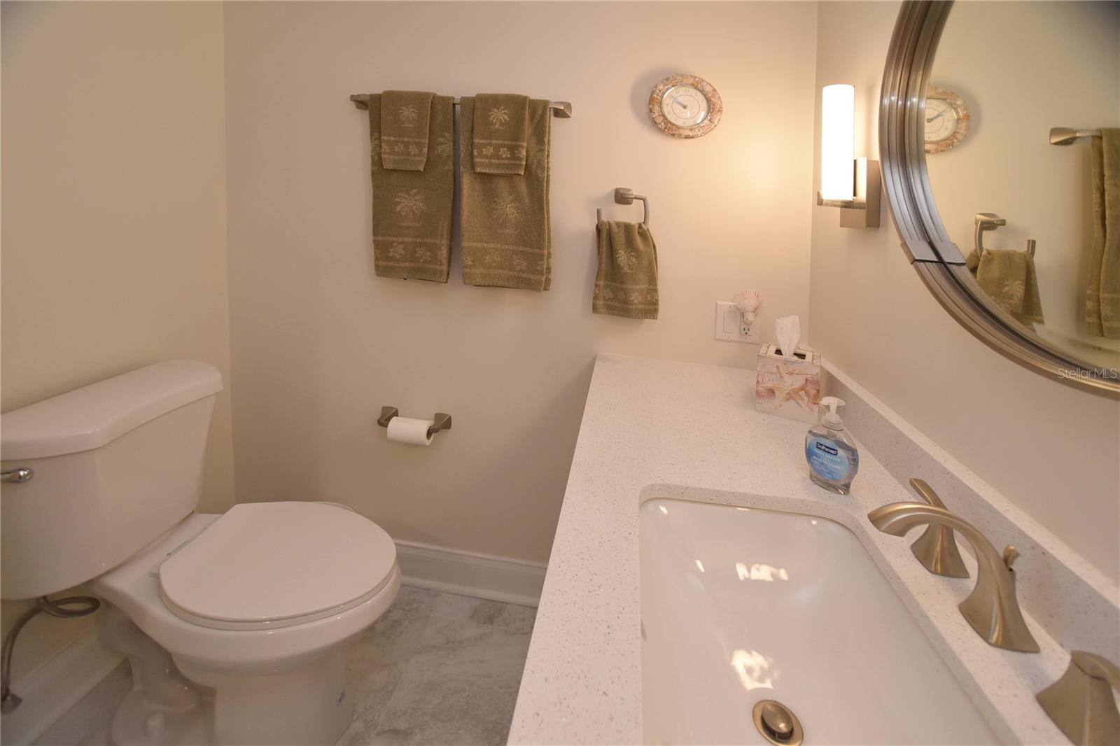 Image 36 of 62 For 3820 Gulf Boulevard 306