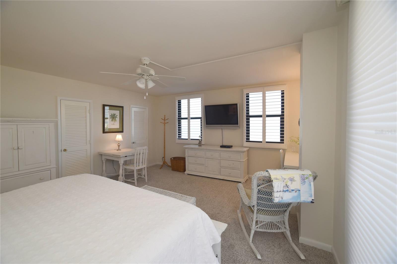 Image 38 of 62 For 3820 Gulf Boulevard 306