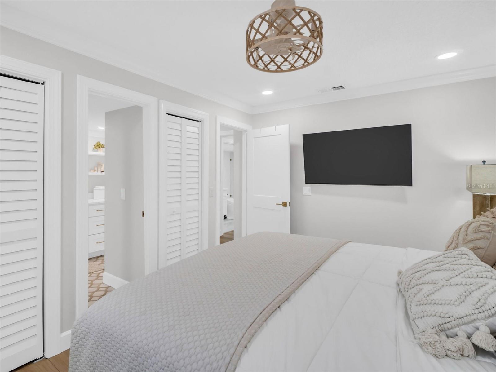 Image 21 of 61 For 346 Moorings Cove Drive