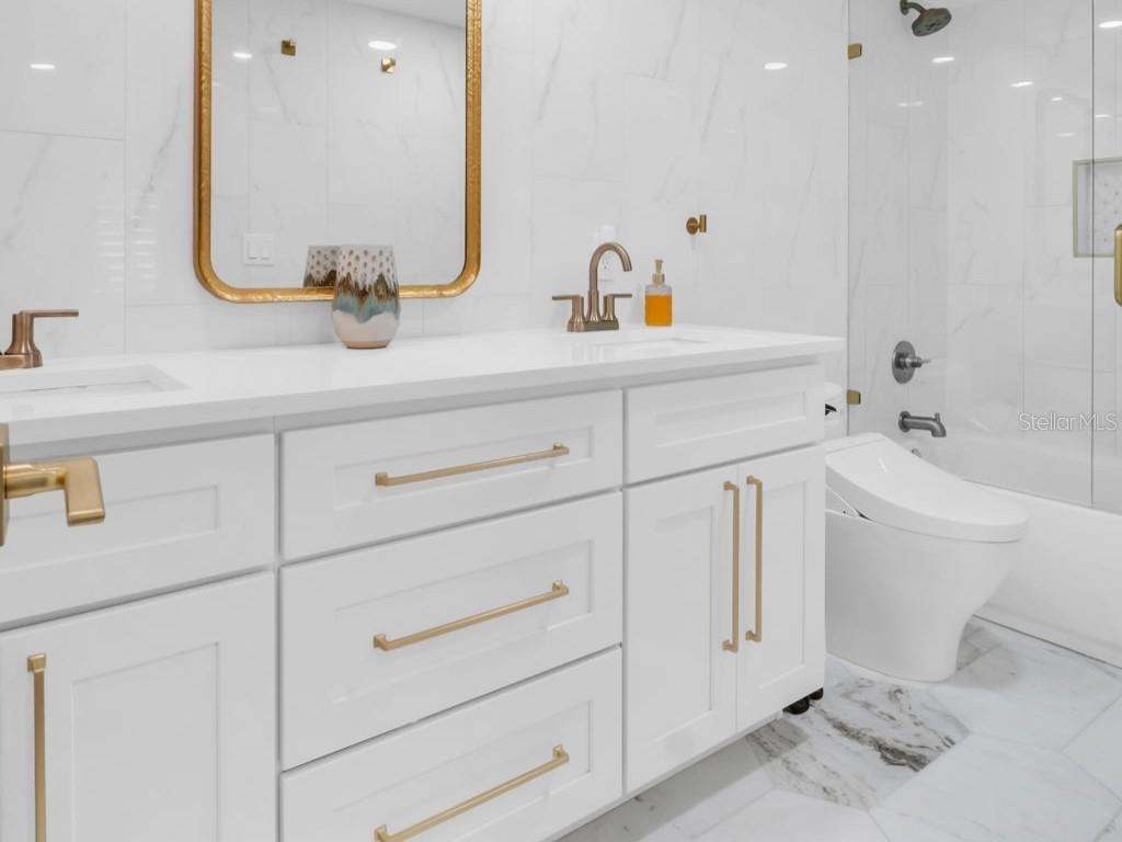 Image 23 of 61 For 346 Moorings Cove Drive