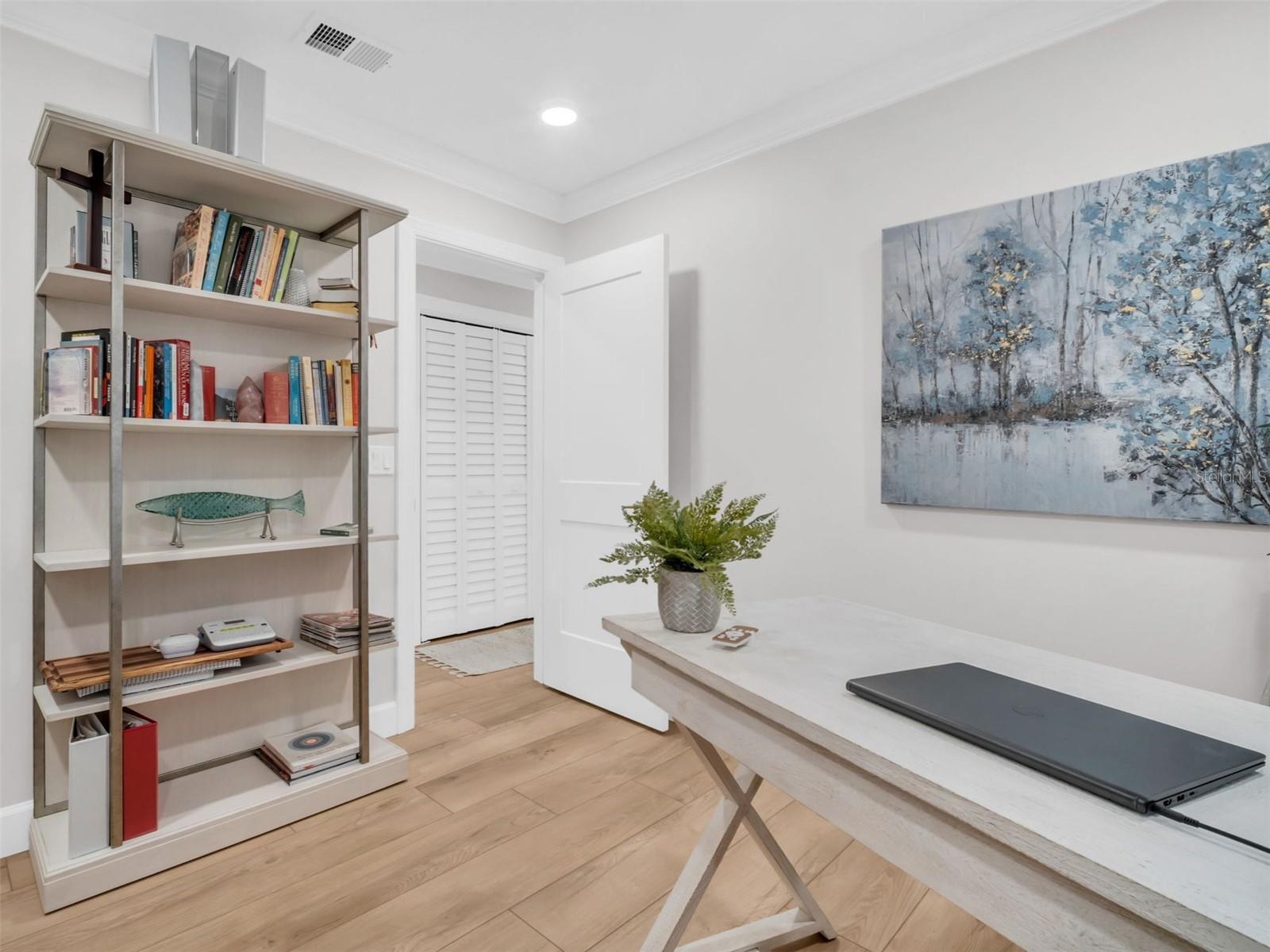 Image 27 of 61 For 346 Moorings Cove Drive