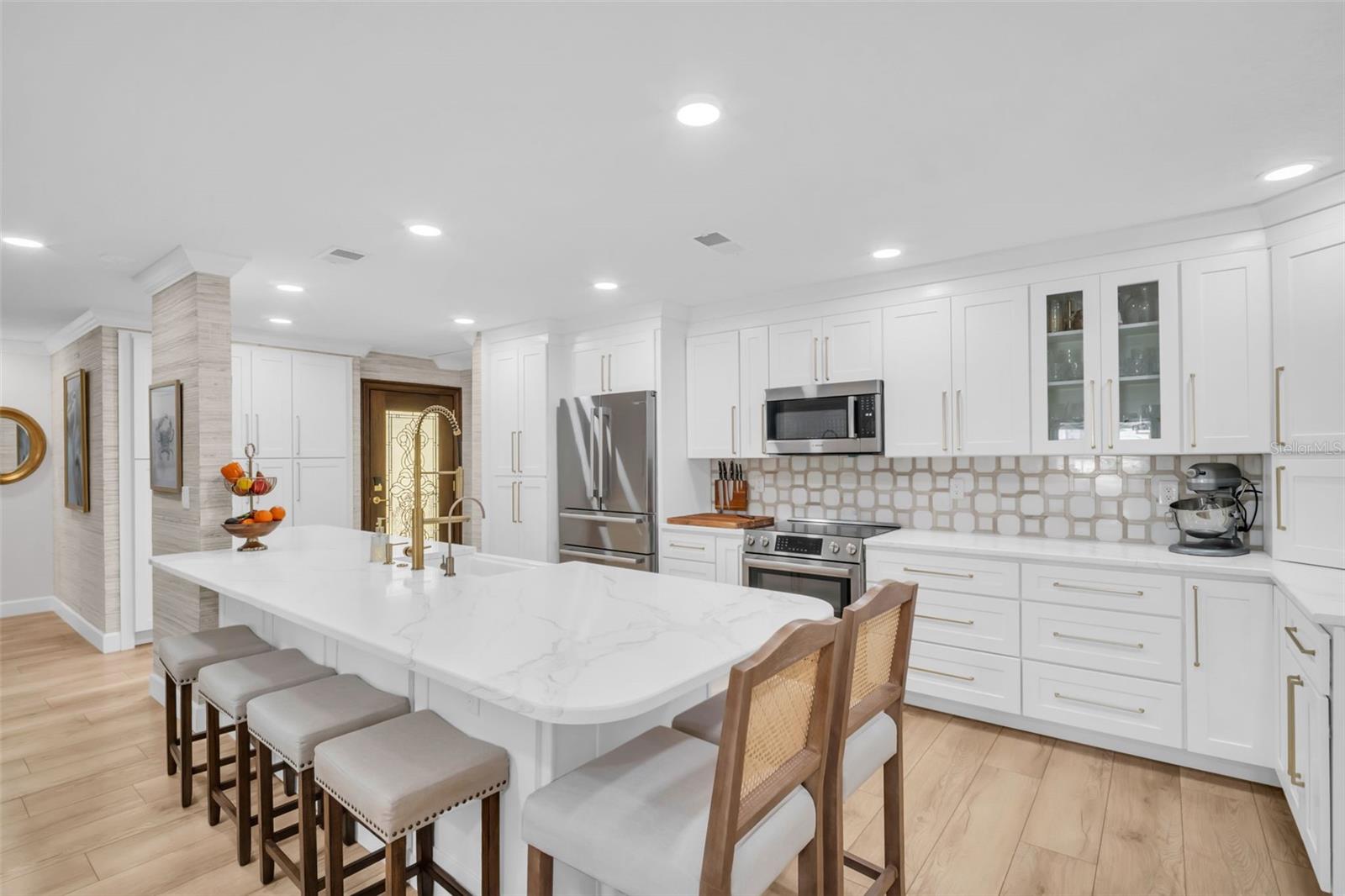 Image 5 of 61 For 346 Moorings Cove Drive