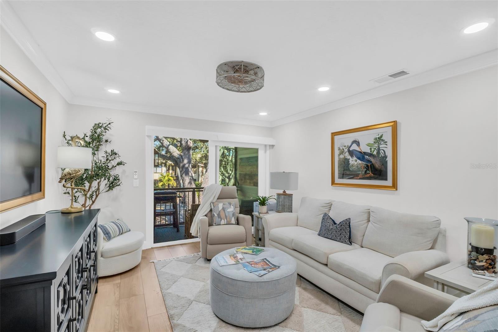 Image 9 of 61 For 346 Moorings Cove Drive