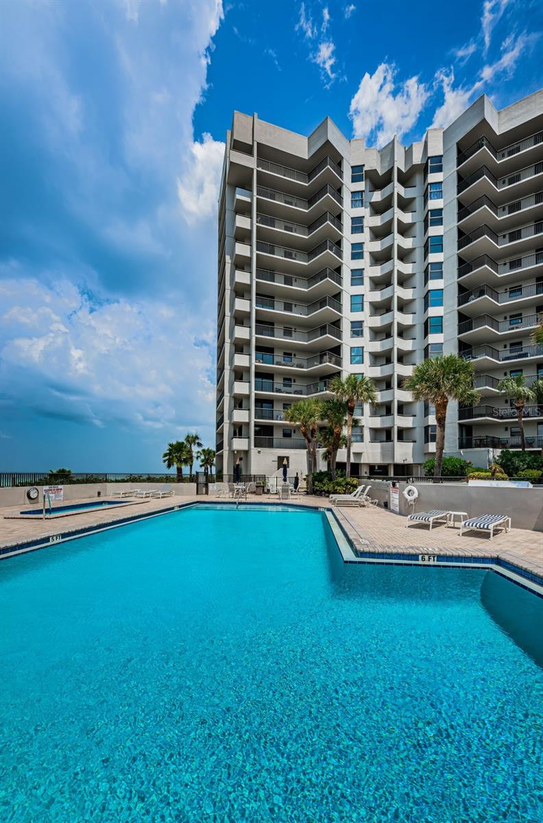 Listing photo id 57 for 1660 Gulf Boulevard 307