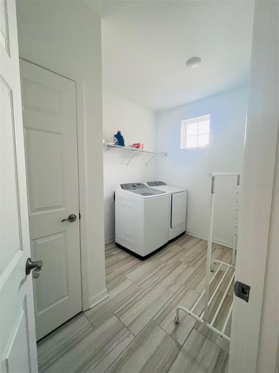 Image 10 of 11 For 8579 Starlight Loop