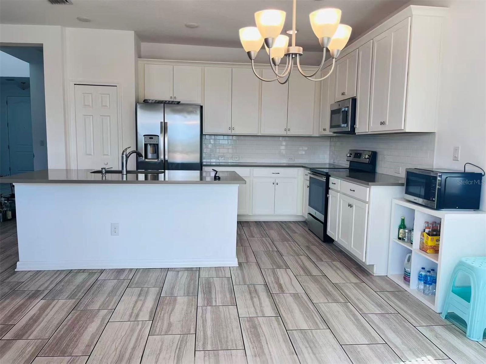 Image 7 of 11 For 8579 Starlight Loop