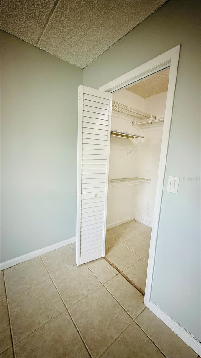 Image 14 of 22 For 2840 Somerset Park Drive 201