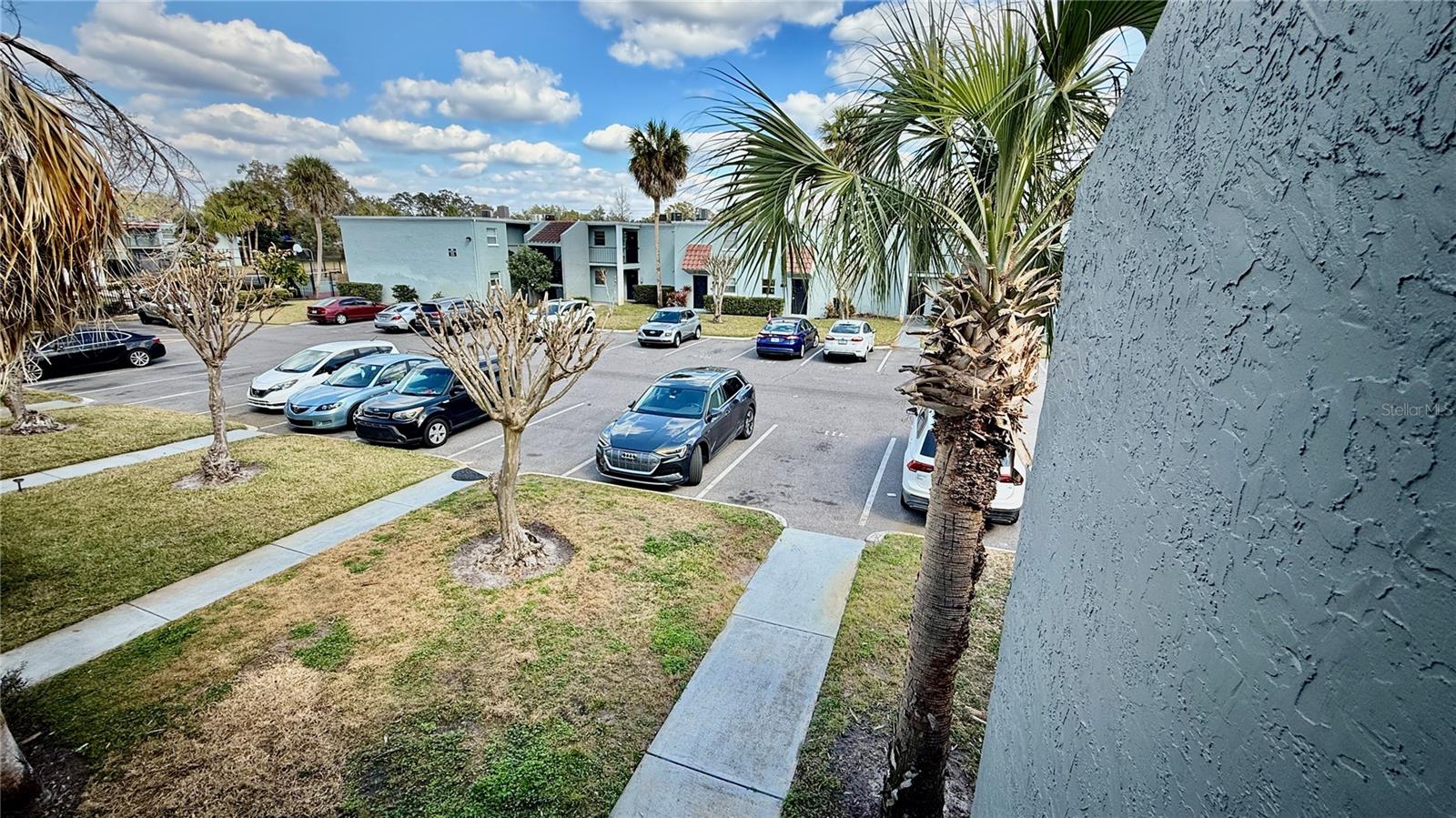 Image 19 of 22 For 2840 Somerset Park Drive 201