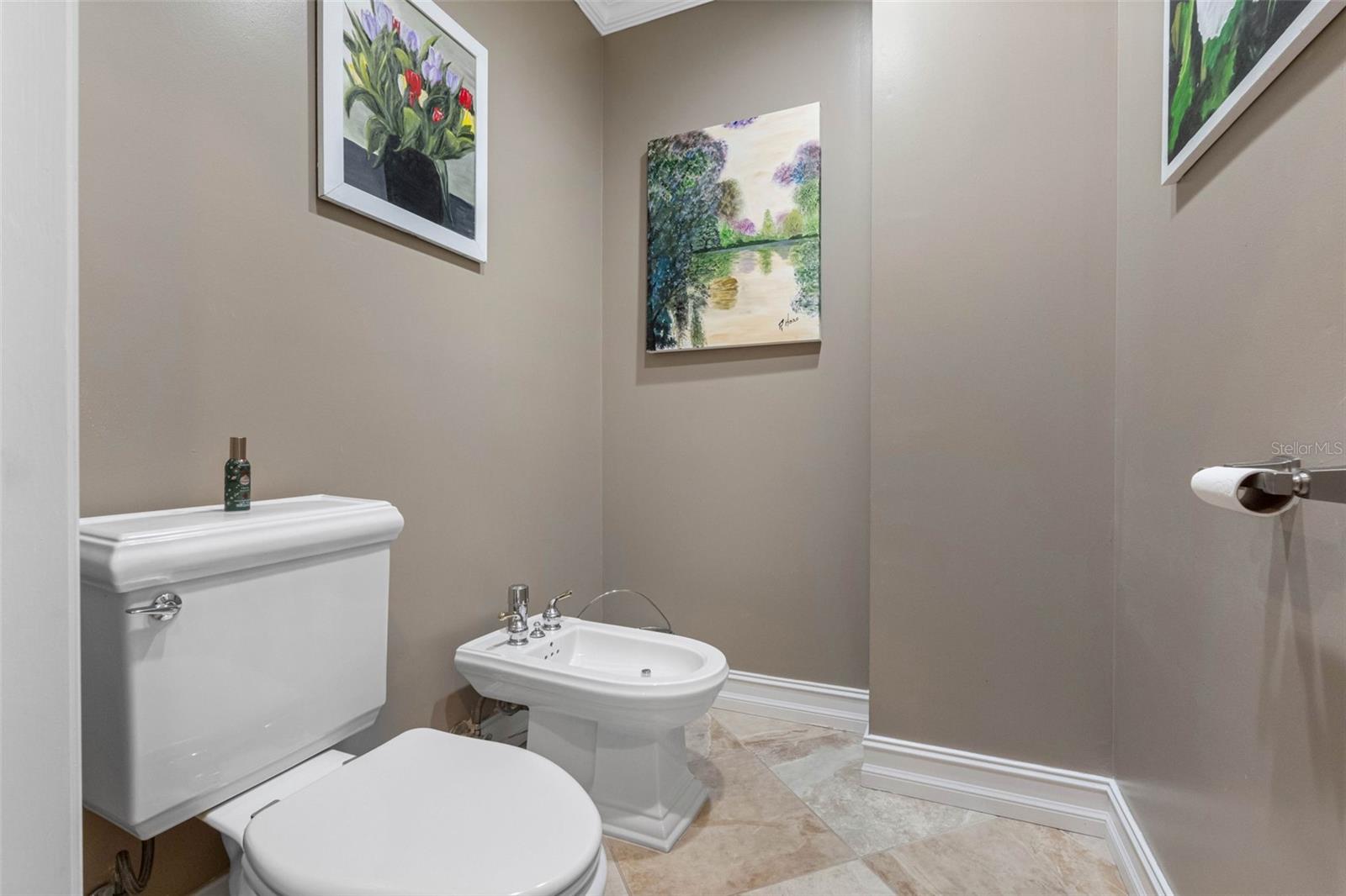 Image 40 of 99 For 17717 Gulf Boulevard 702