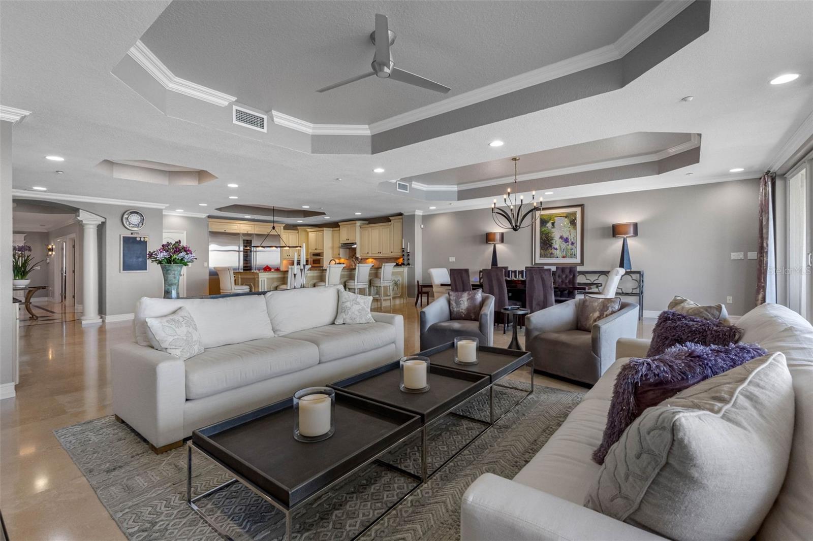 Image 44 of 99 For 17717 Gulf Boulevard 702