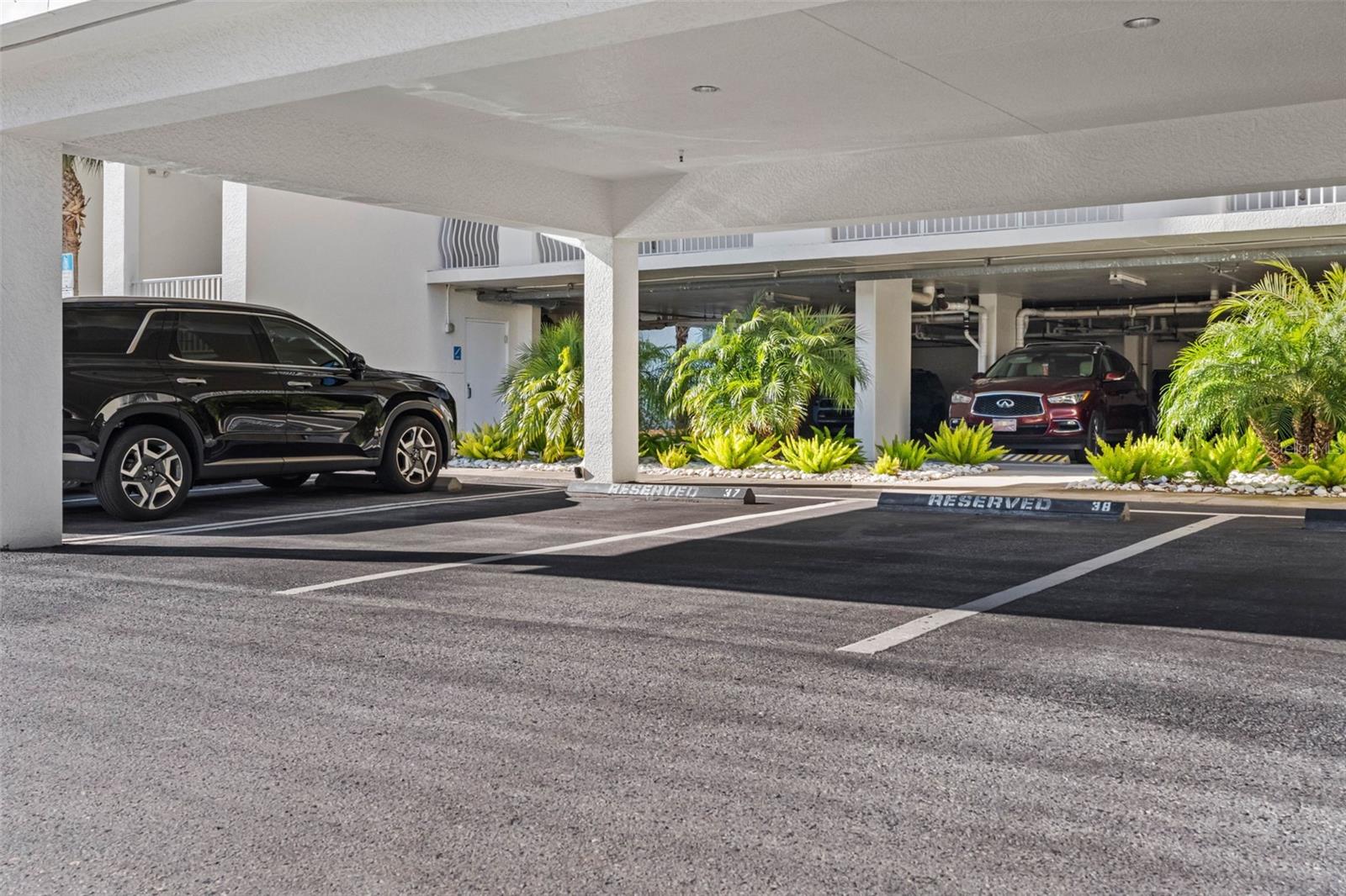 Image 87 of 99 For 17717 Gulf Boulevard 702