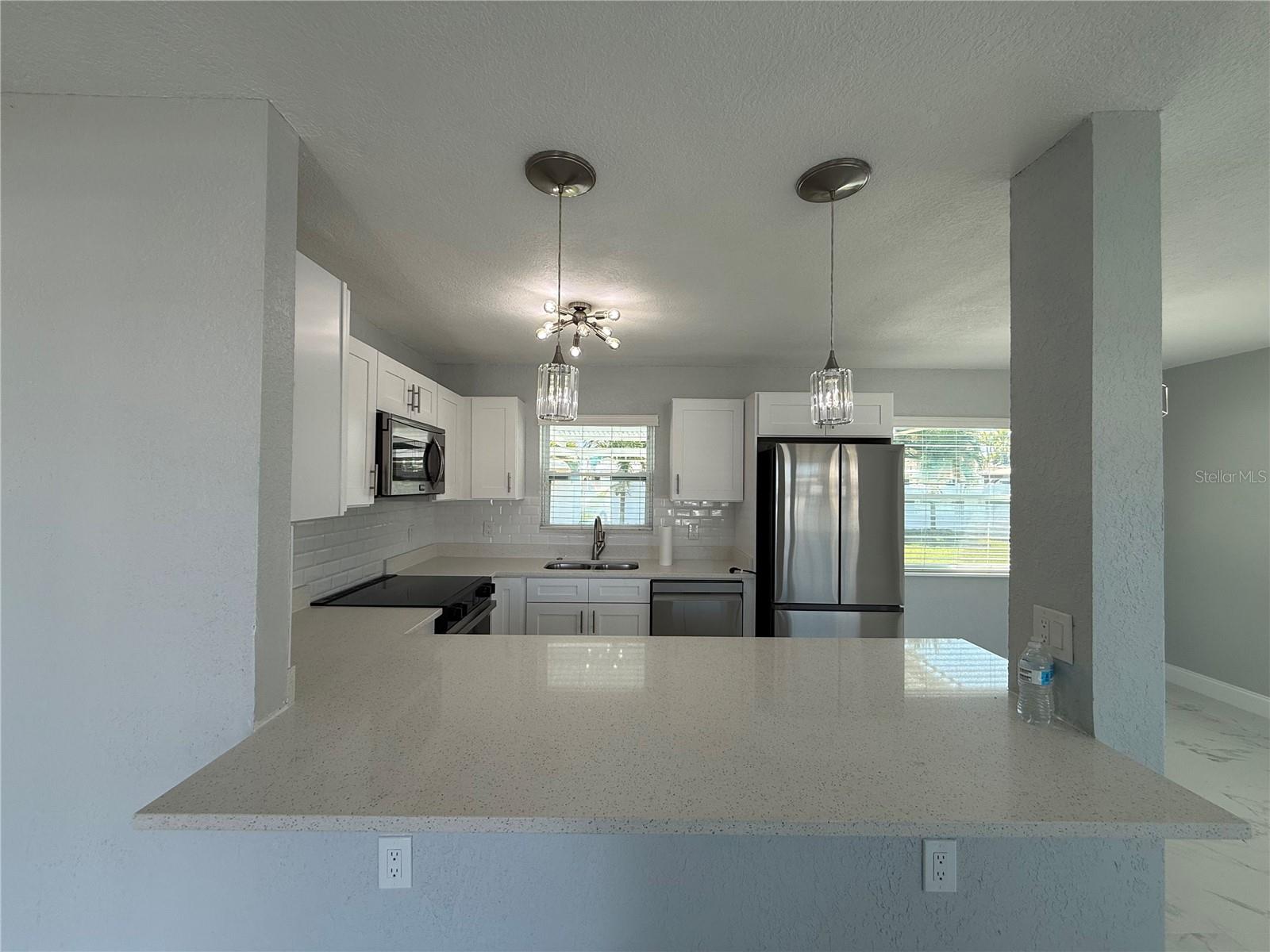 Image 3 of 31 For 450 82nd Avenue