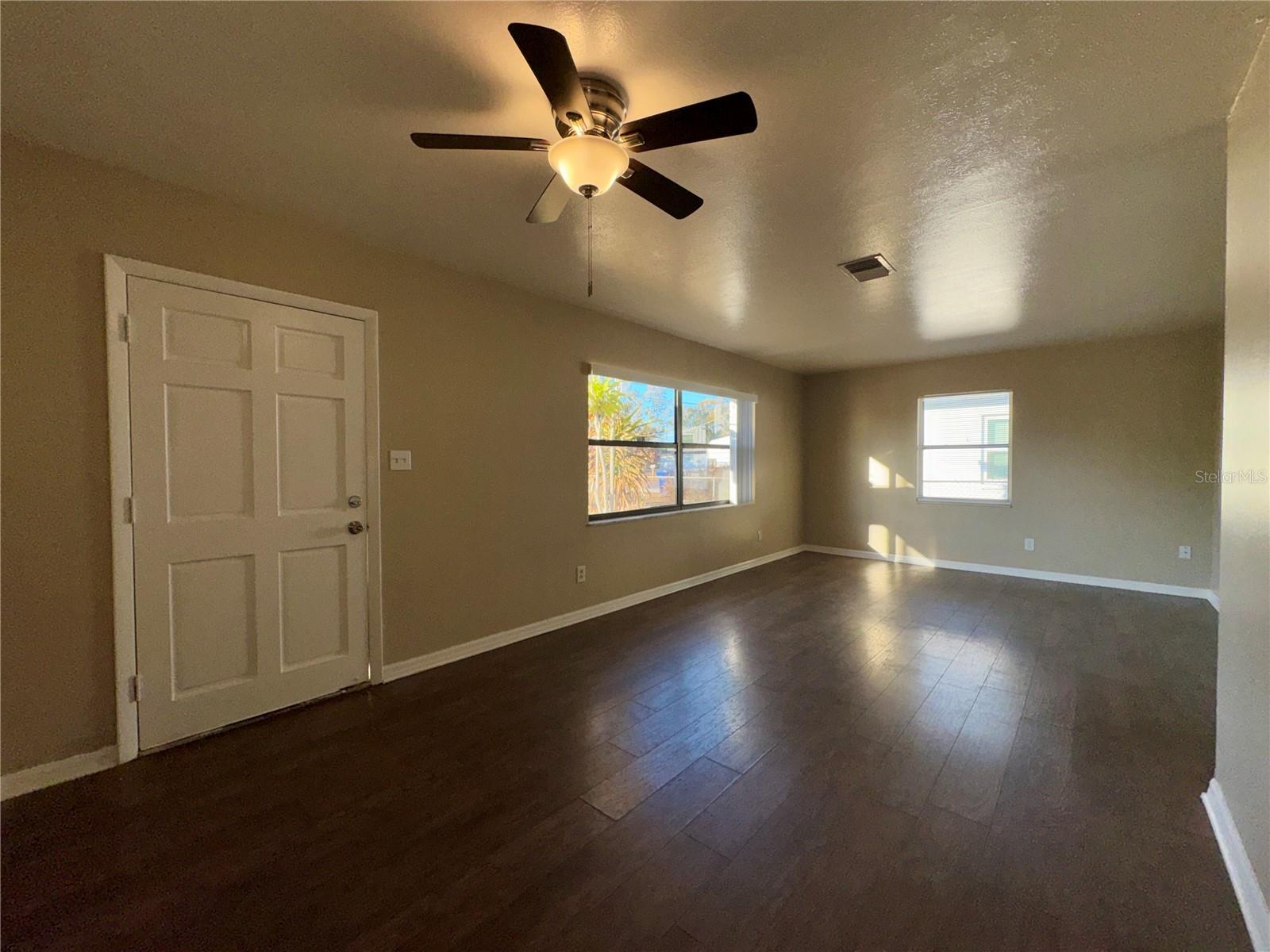 Image 7 of 22 For 5312 20th Avenue