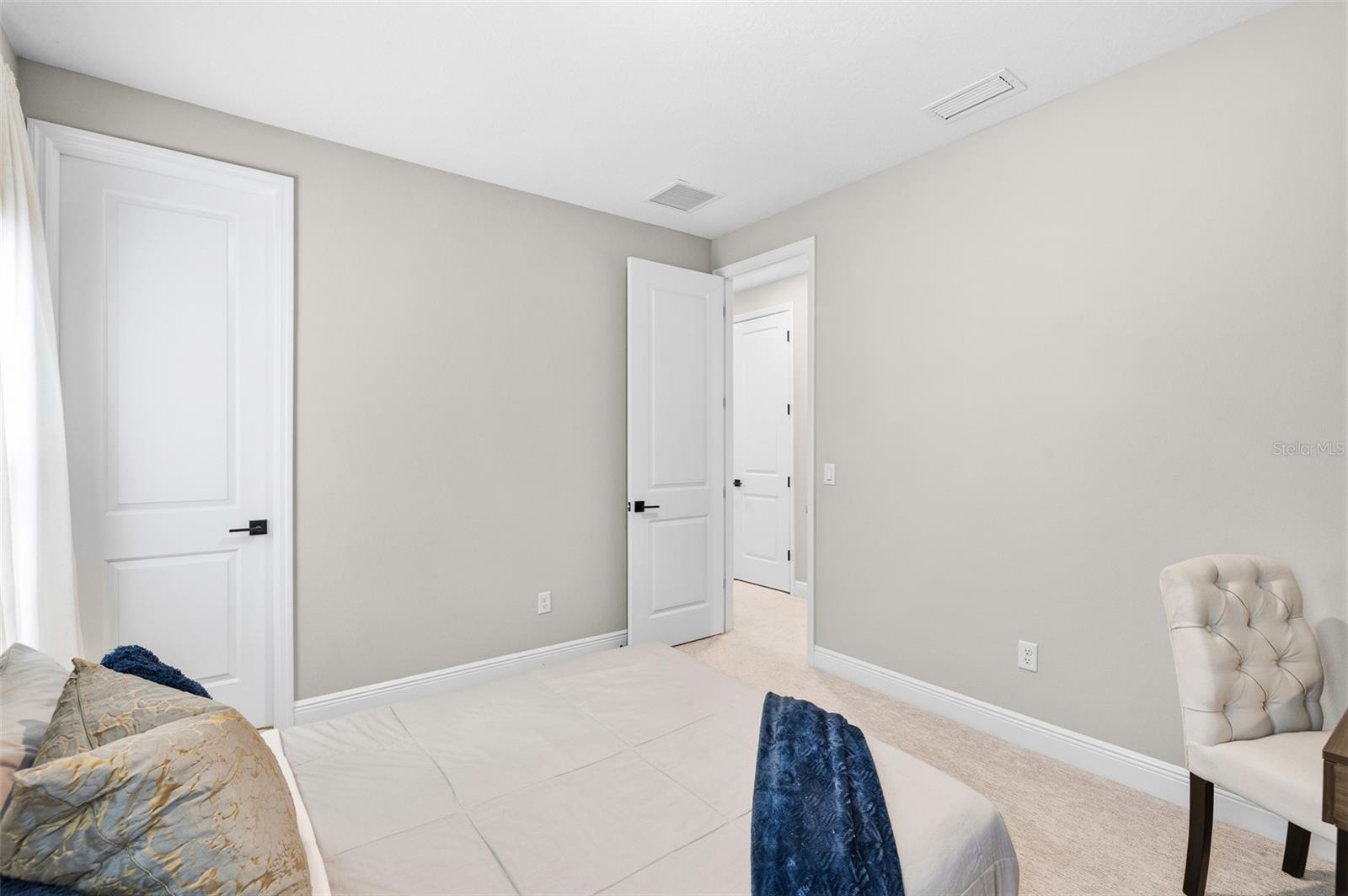 Image 38 of 57 For 3713 Leona Street