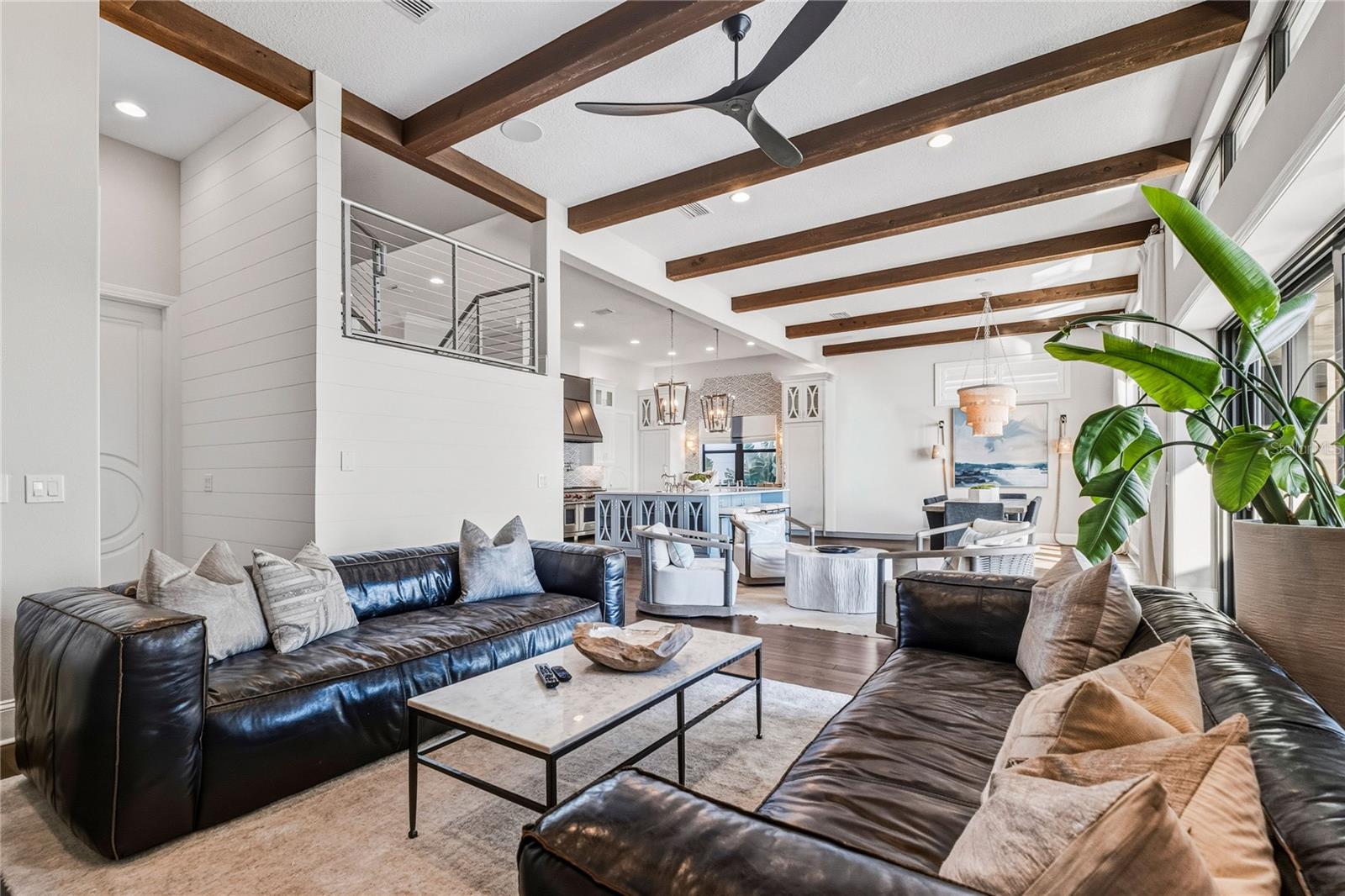 Listing photo id 23 for 459 20th Avenue