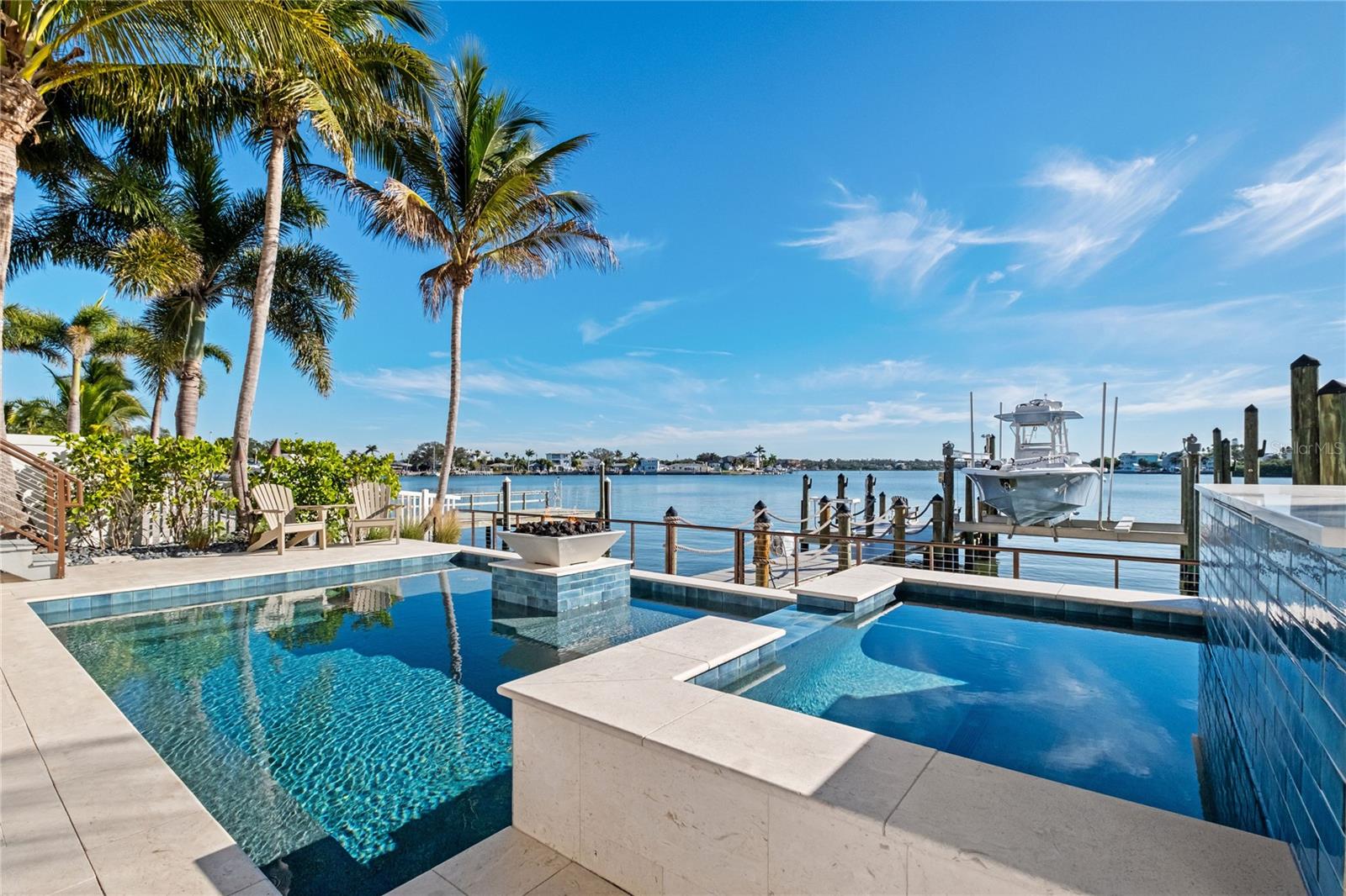 Listing photo id 3 for 459 20th Avenue