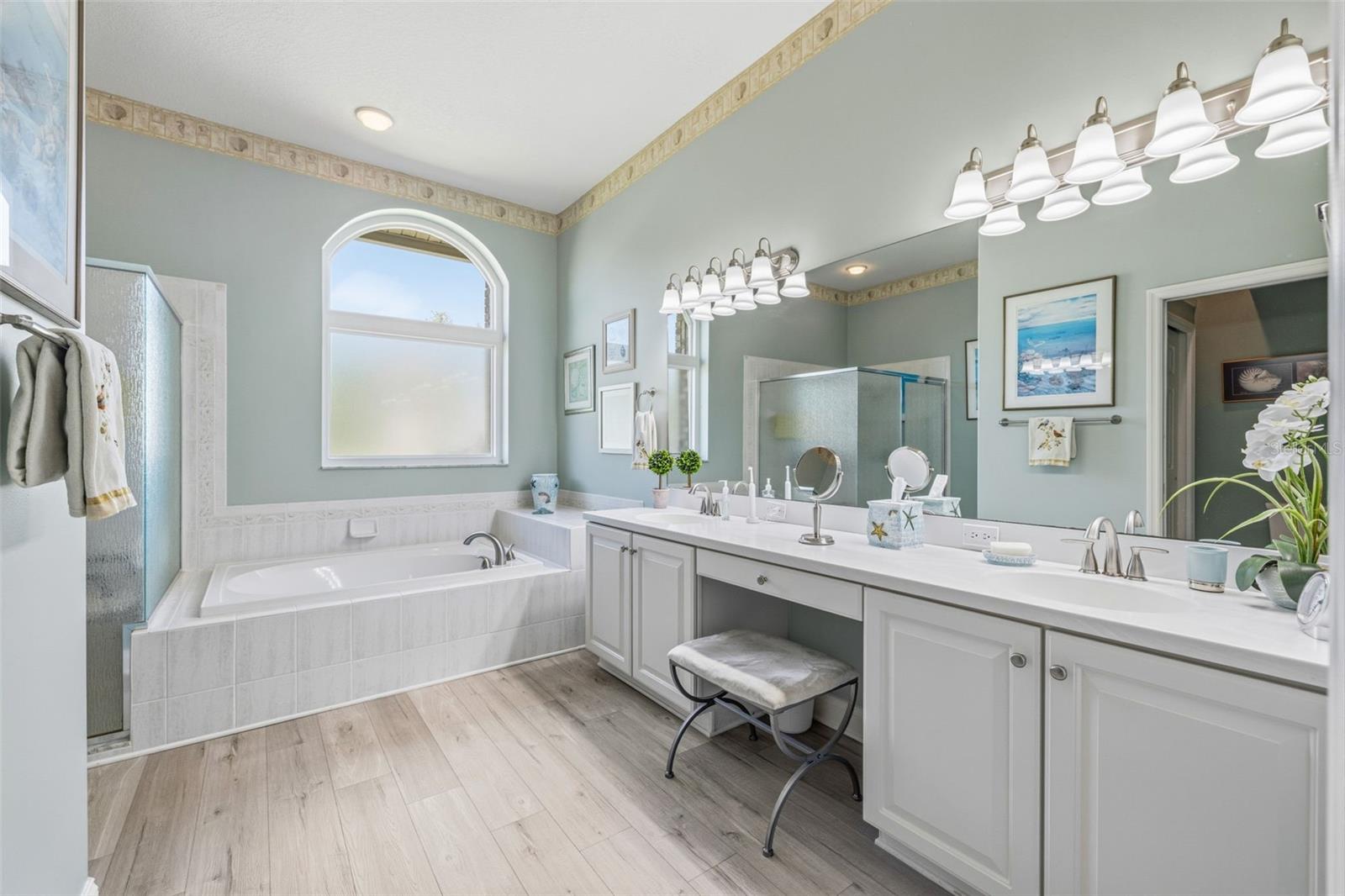 Image 22 of 55 For 11134 Wedgemere Drive