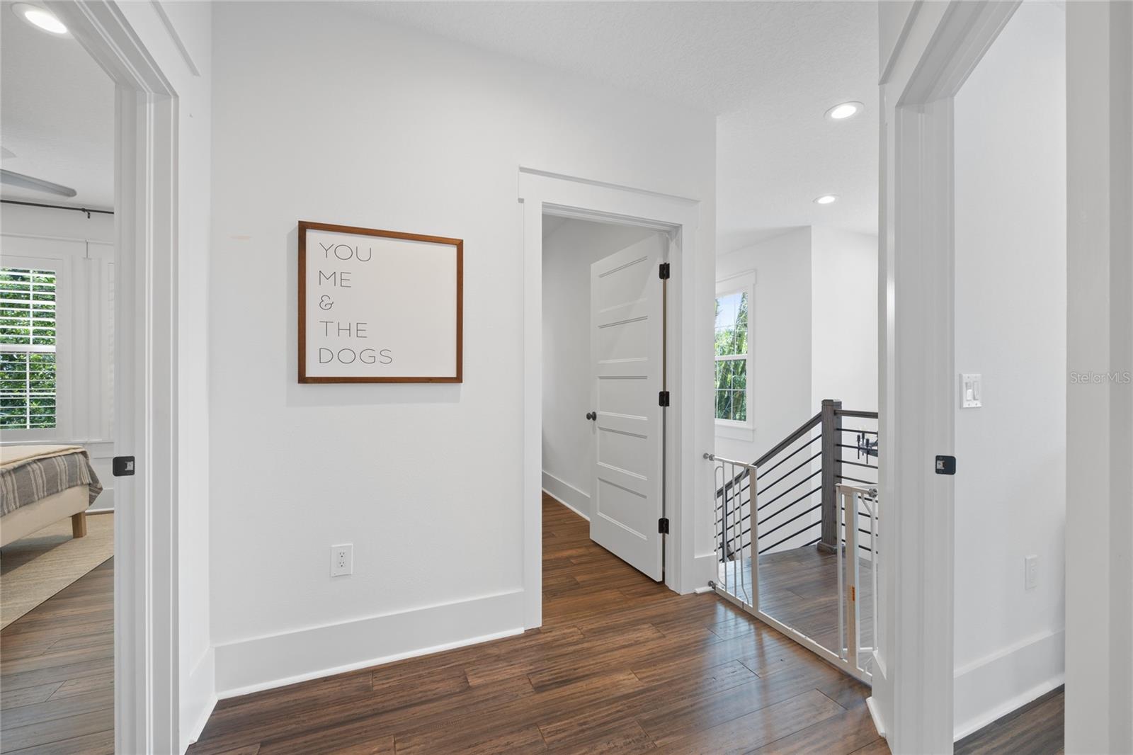 Image 27 of 36 For 911 Adalee Street