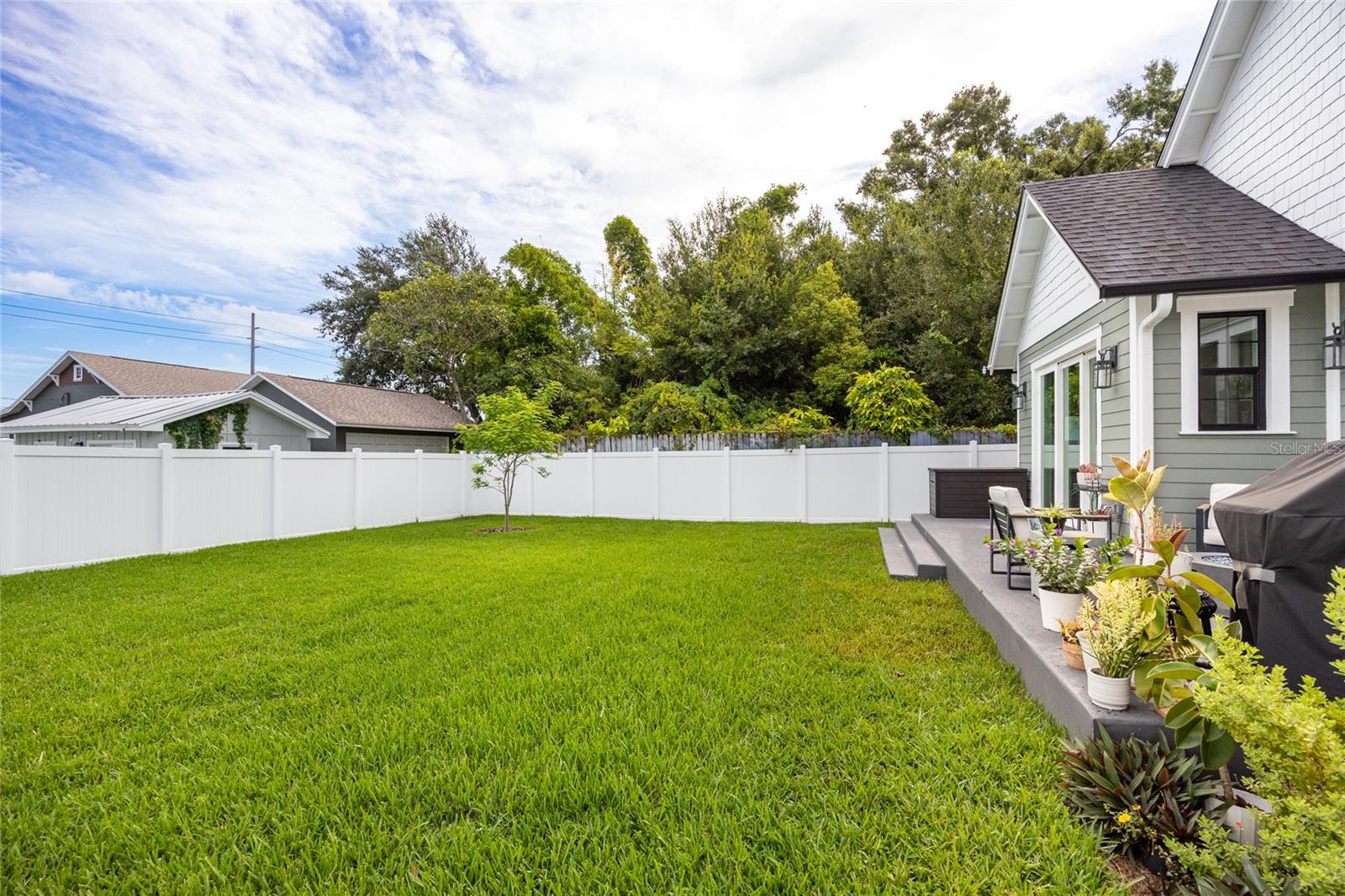 Image 36 of 36 For 911 Adalee Street