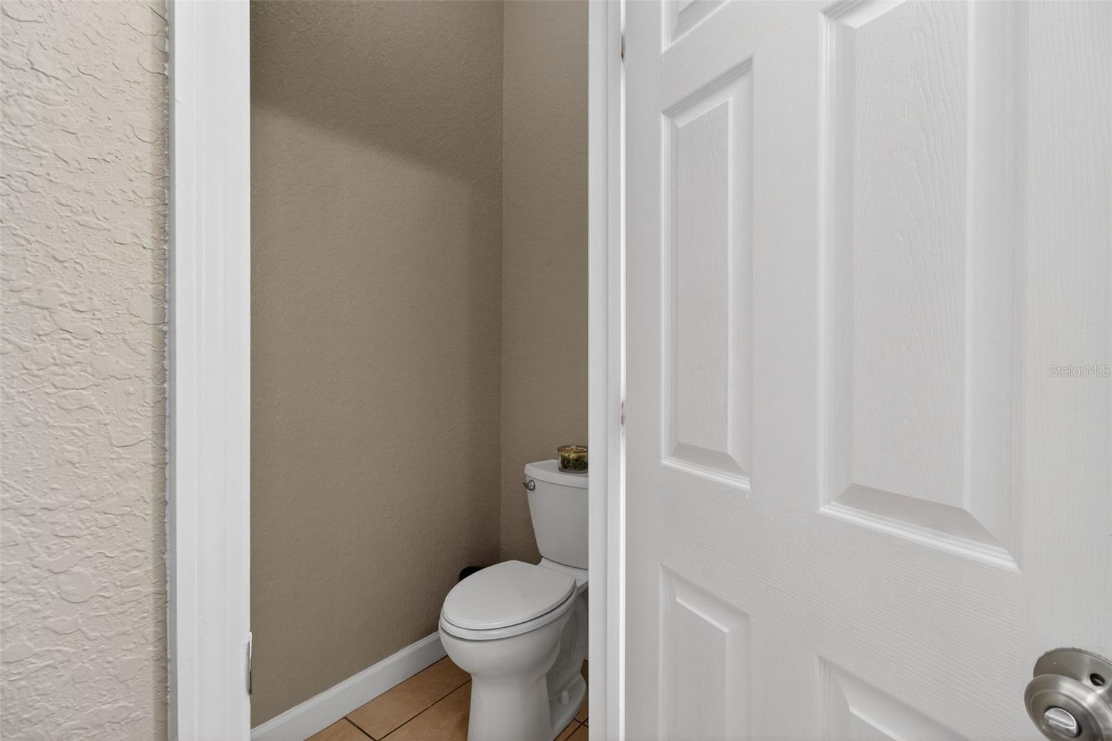 Image 11 of 47 For 650 Arbor Lane