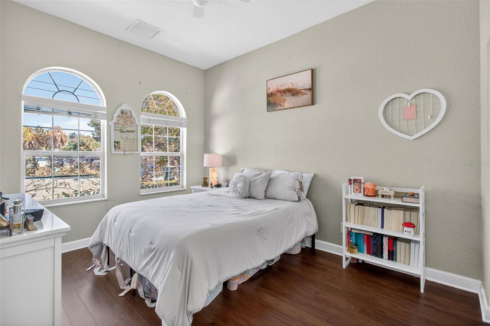 Image 13 of 47 For 650 Arbor Lane