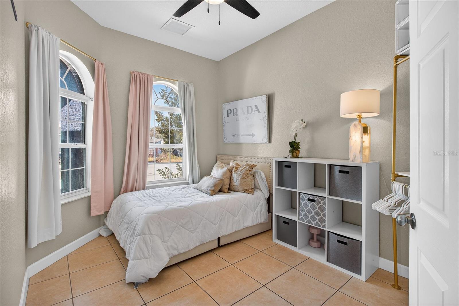 Image 15 of 47 For 650 Arbor Lane