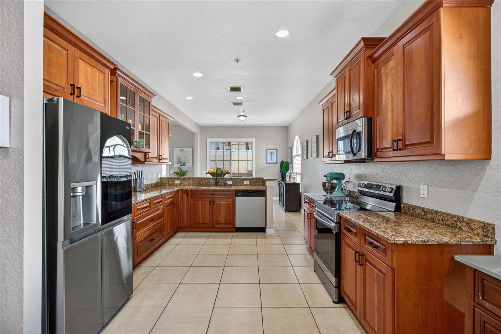 Image 31 of 47 For 650 Arbor Lane