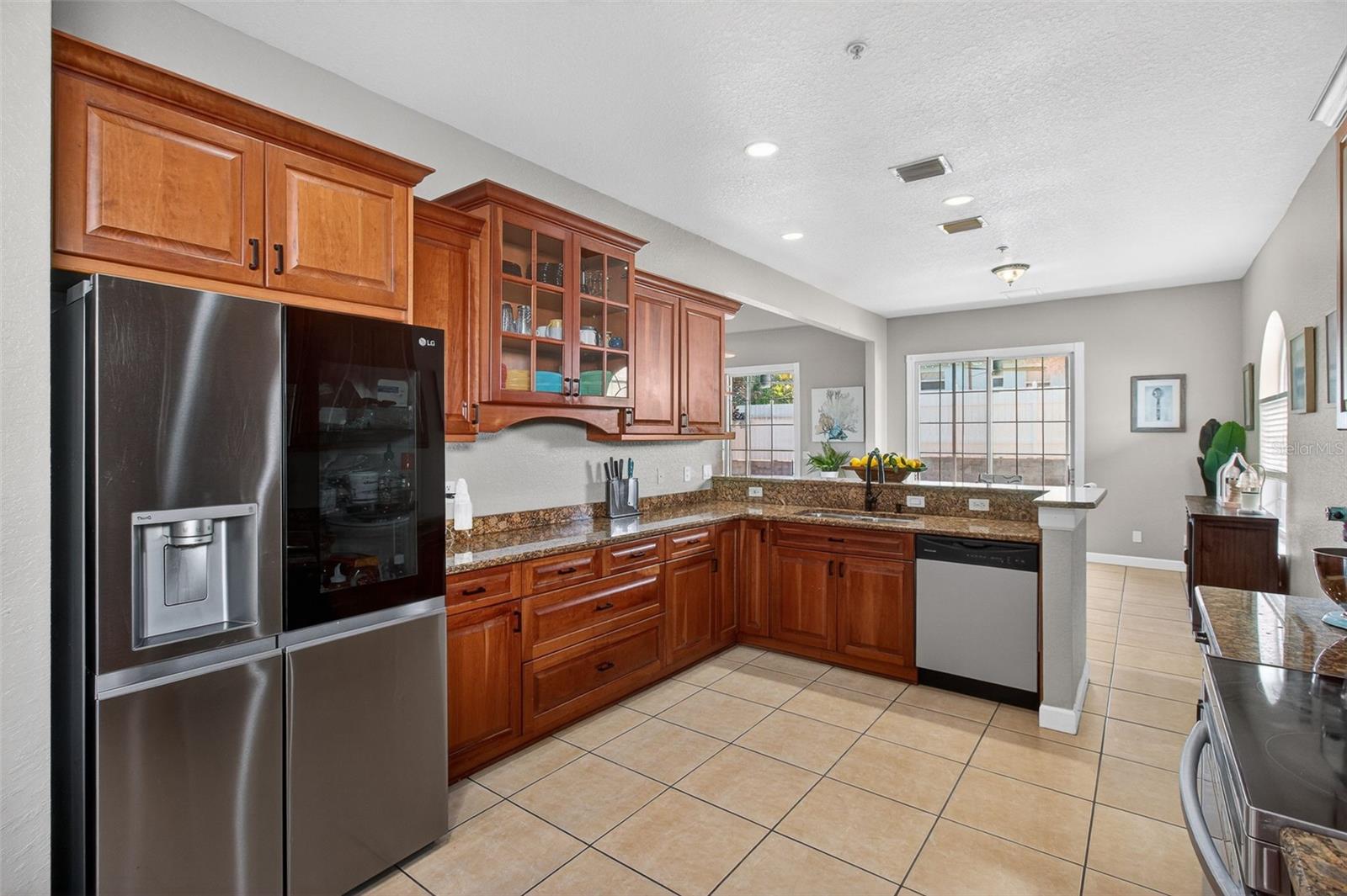 Image 32 of 47 For 650 Arbor Lane